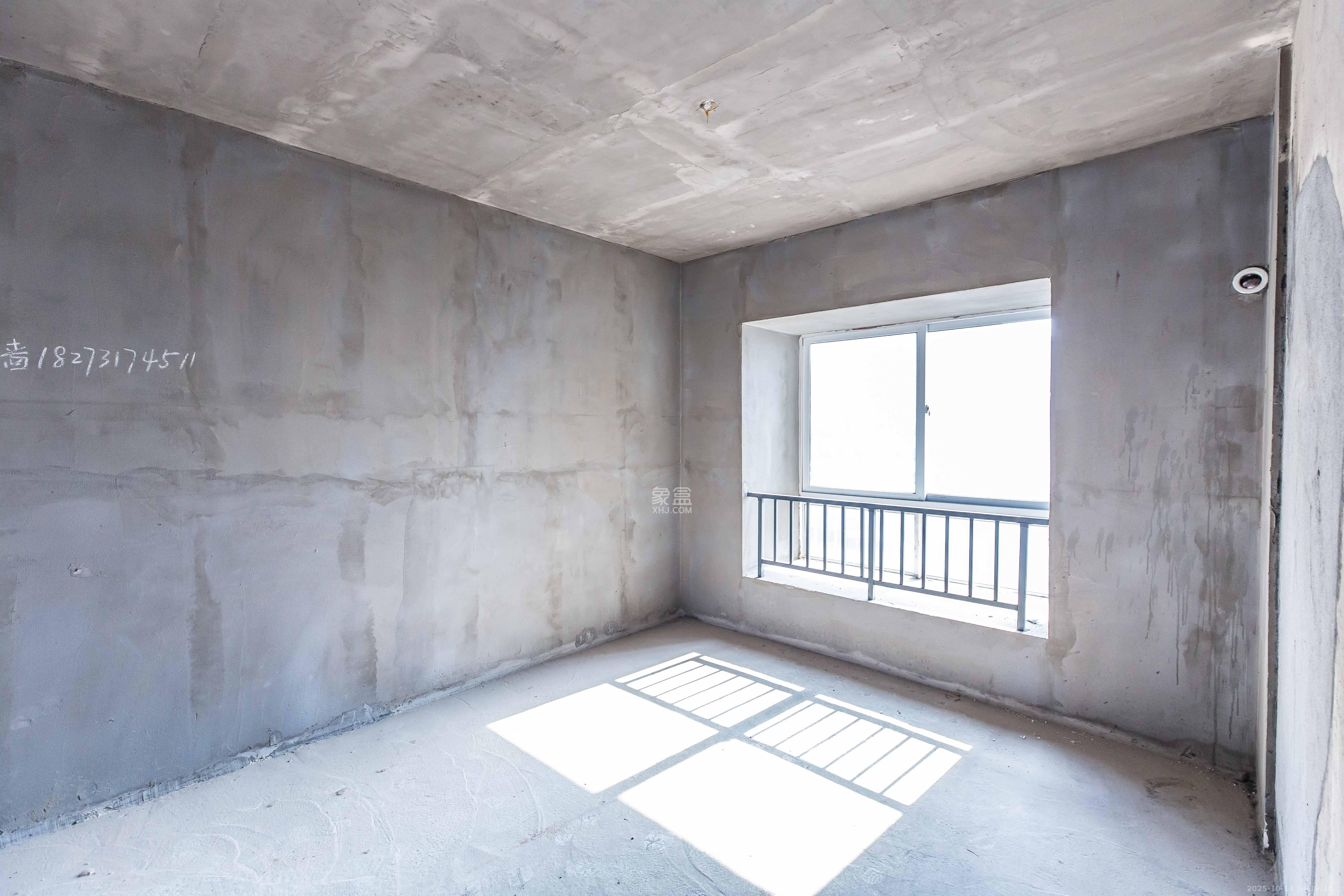 天麓尚层  4室2厅2卫    115.0万 天麓尚层  4室2厅2卫    115.0万卧室