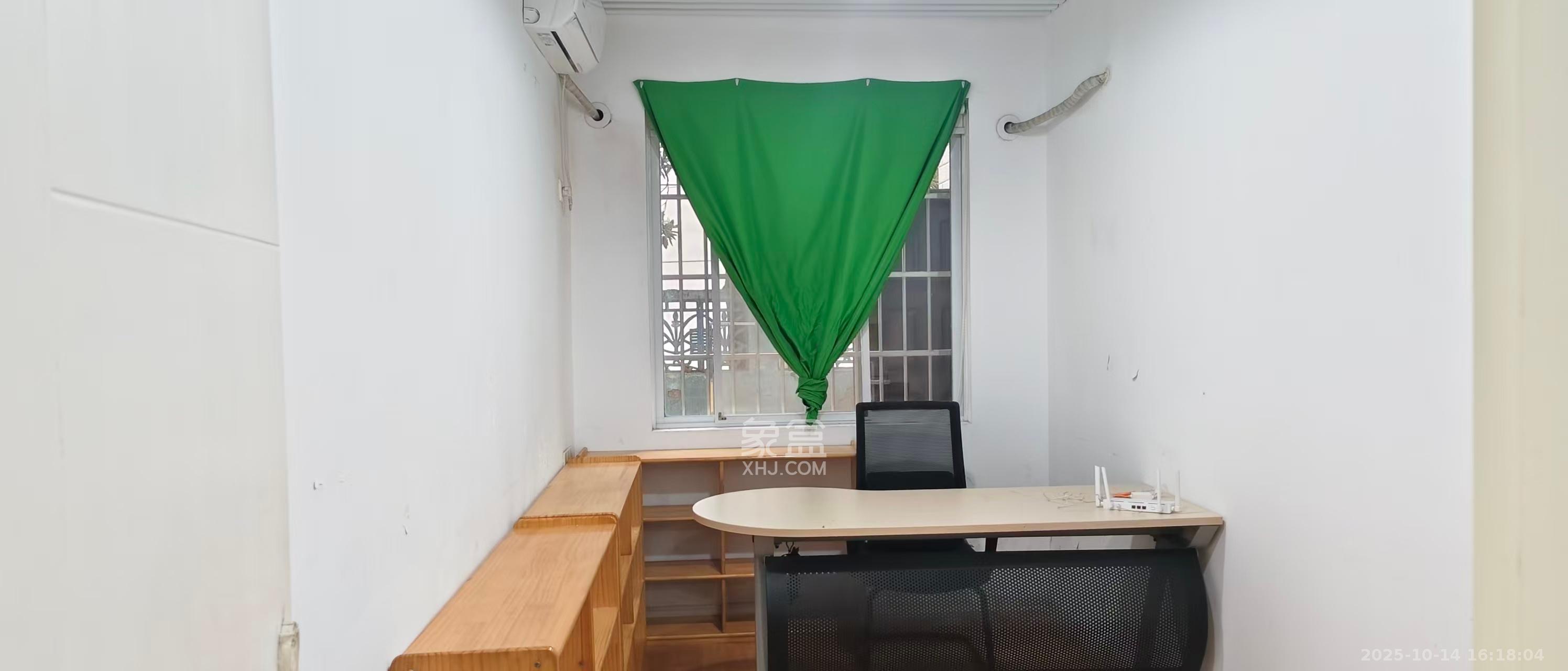 静宜园小区  3室2厅1卫    2400.0元/月 静宜园小区  3室2厅1卫    2400.0元/月室内图