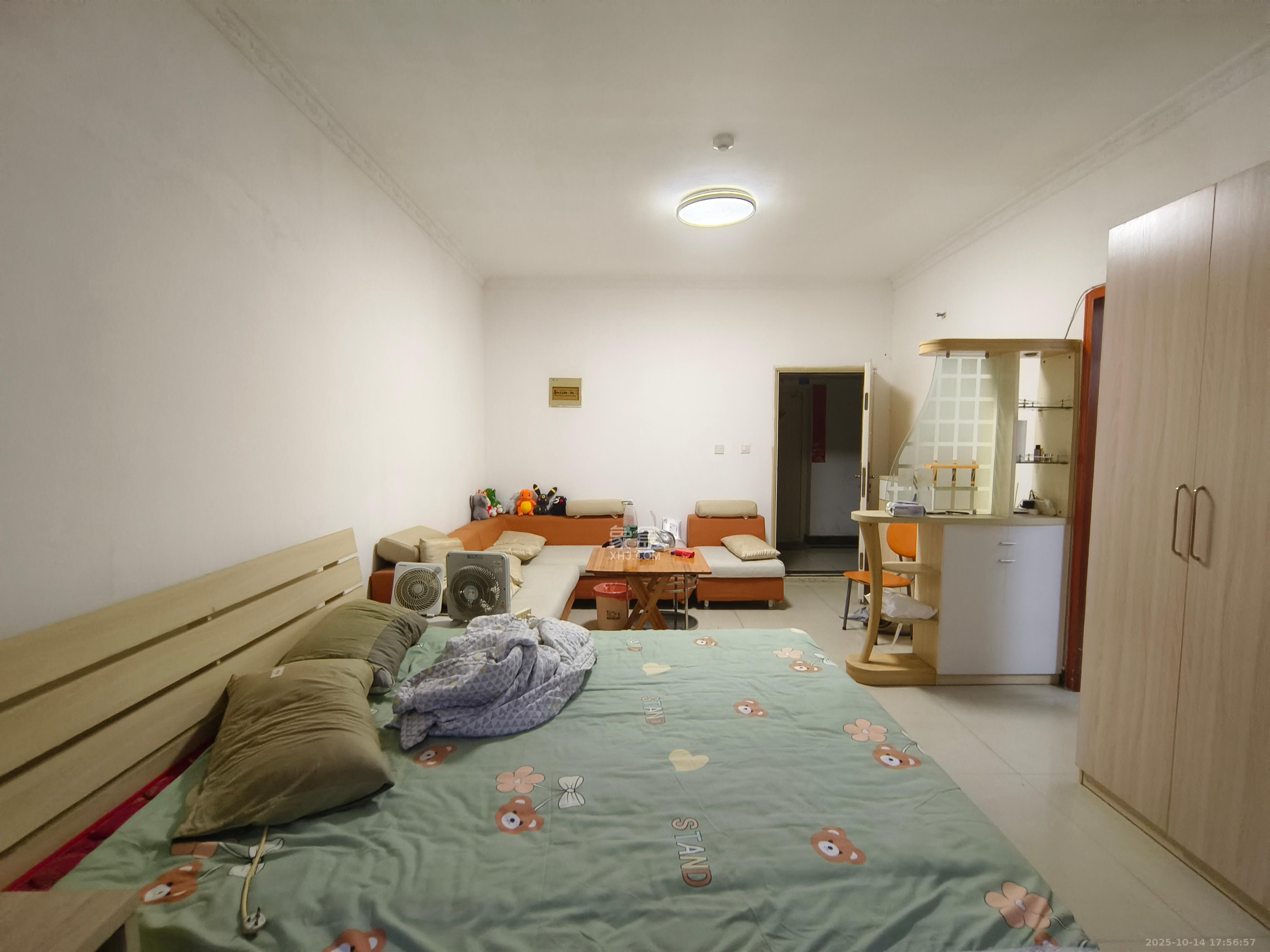 满庭芳小区  1室1厅1卫    1500.0元/月室内图