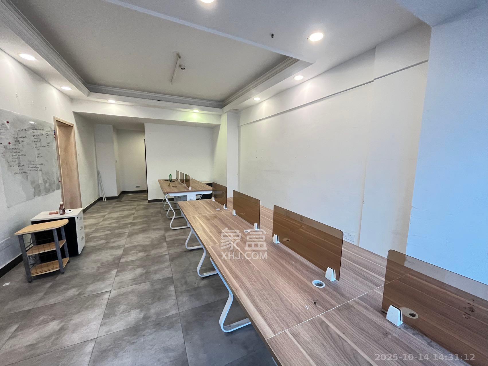 高升时代广场（冠铭商务中心）  2室1厅1卫    3000.0元/月