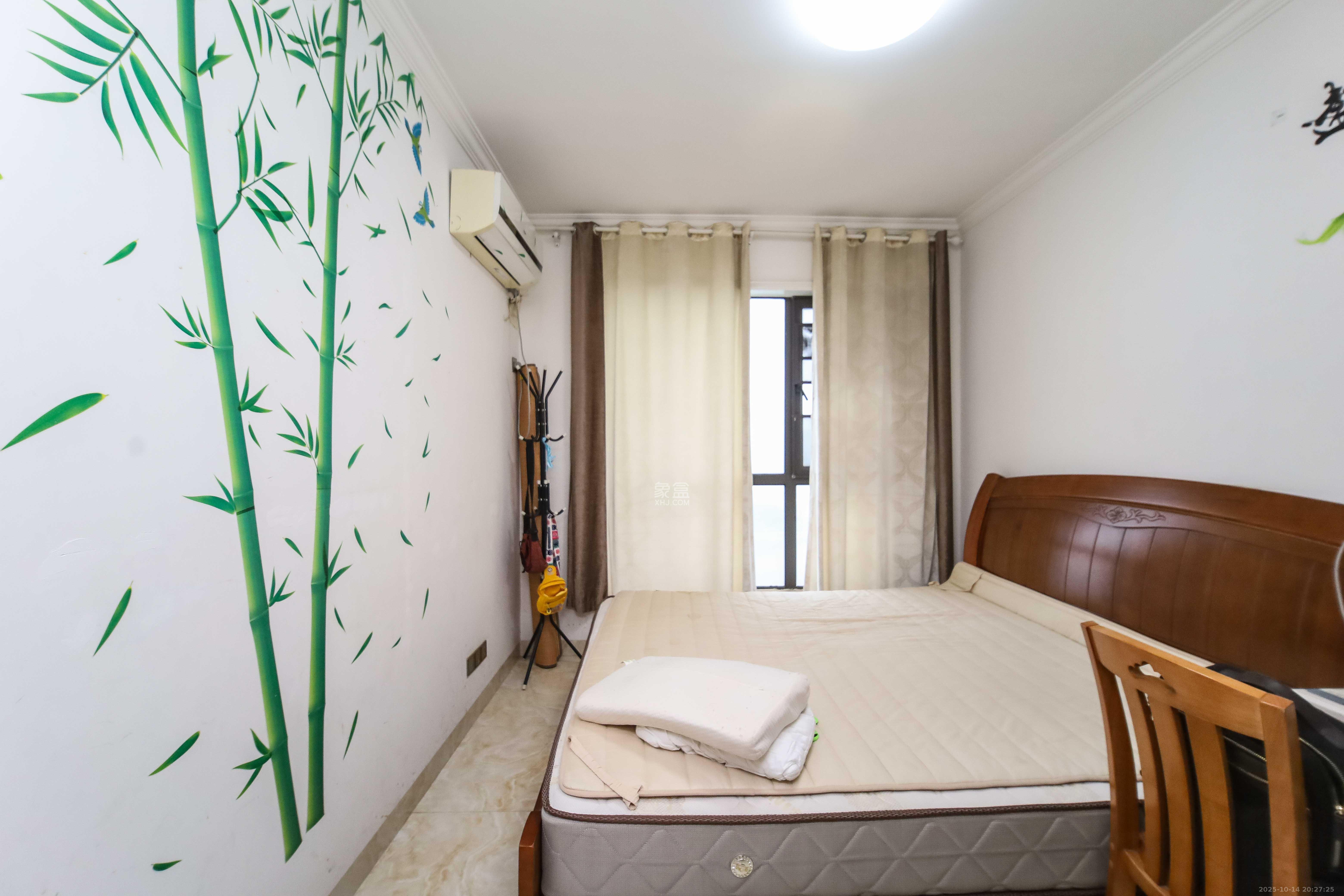 万象凯旋湾 3室1厅2卫 128.8万 万象凯旋湾 3室1厅2卫 128.8万卧室