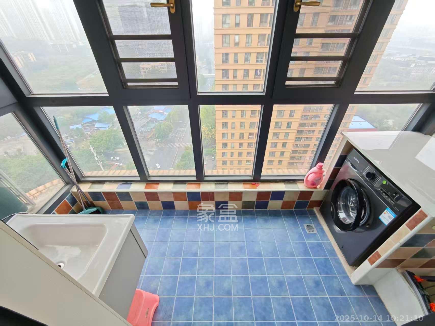 五矿万境水岸二期(五矿万境水岸和苑)  3室2厅1卫    2600.0元/月 五矿万境水岸二期(五矿万境水岸和苑)  3室2厅1卫    2600.0元/月室内图