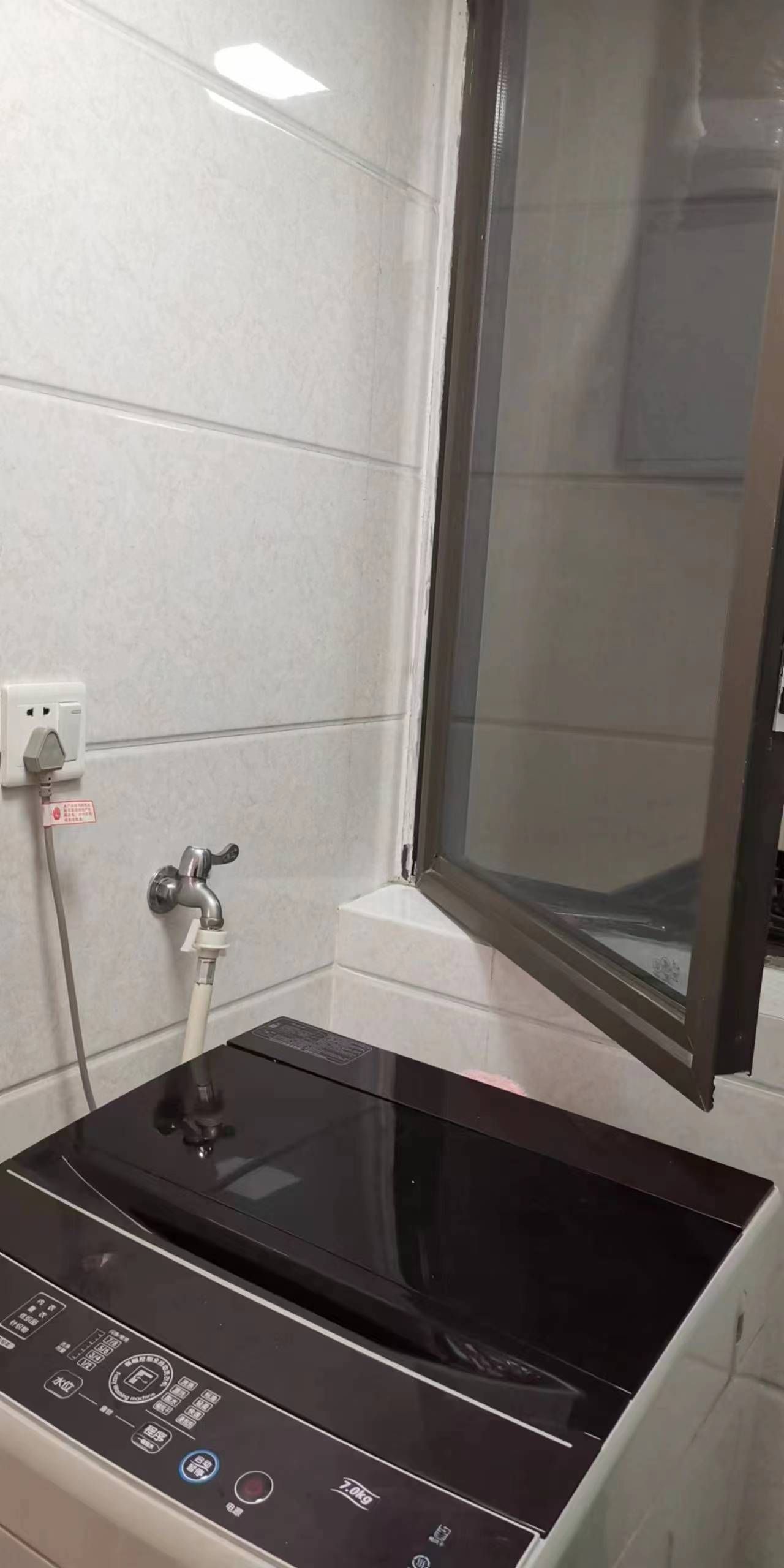 星月都会  1室1厅1卫    1500.0元/月 星月都会  1室1厅1卫    1500.0元/月室内图