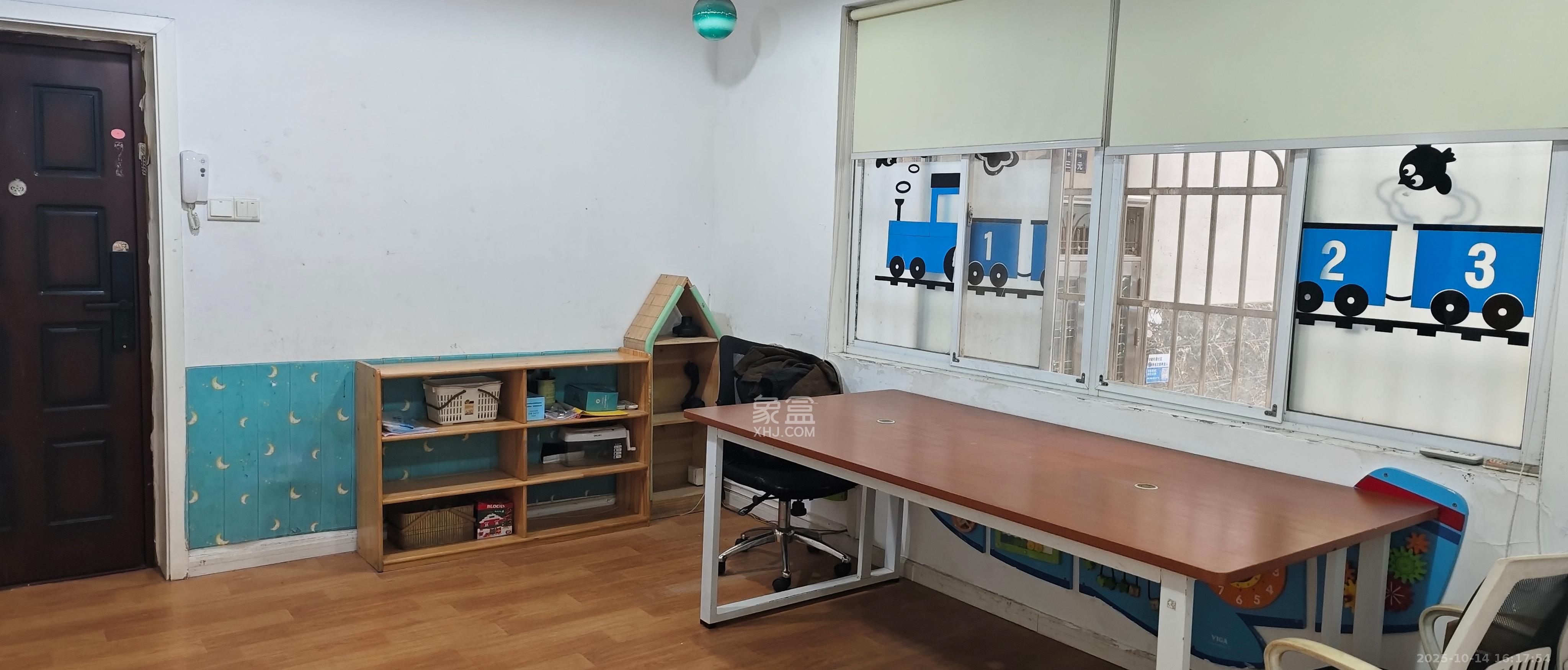 静宜园小区  3室2厅1卫    2400.0元/月 静宜园小区  3室2厅1卫    2400.0元/月室内图