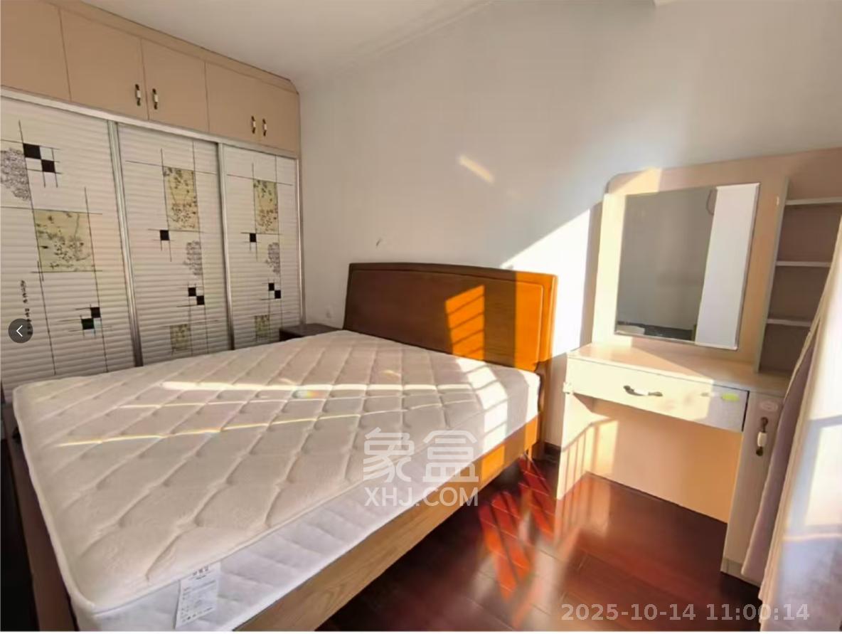 中海国际一期  4室2厅2卫    2300.0元/月 中海国际一期  4室2厅2卫    2300.0元/月室内图