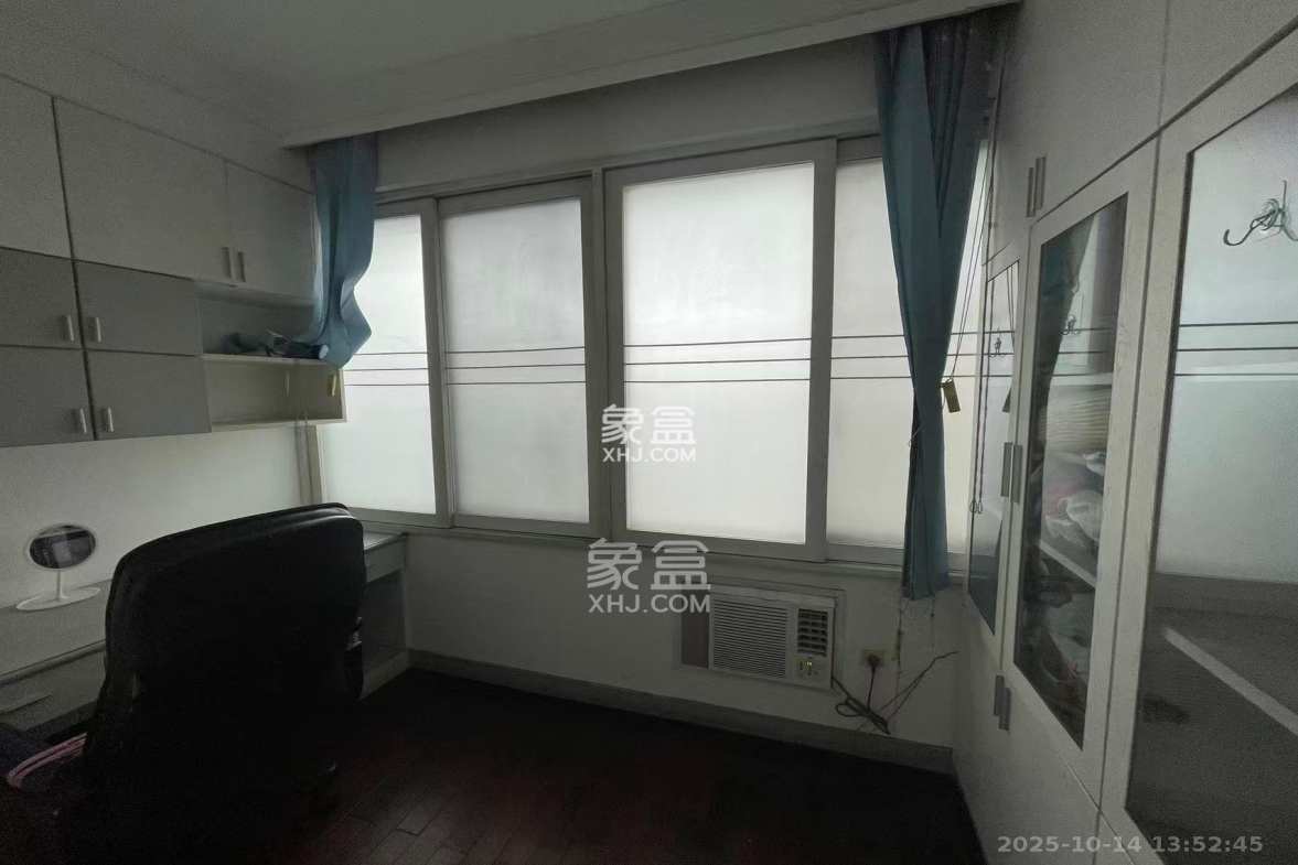 左家塘建材宿舍 3室2厅2卫 2100.0元/月 左家塘建材宿舍 3室2厅2卫 2100.0元/月室内图