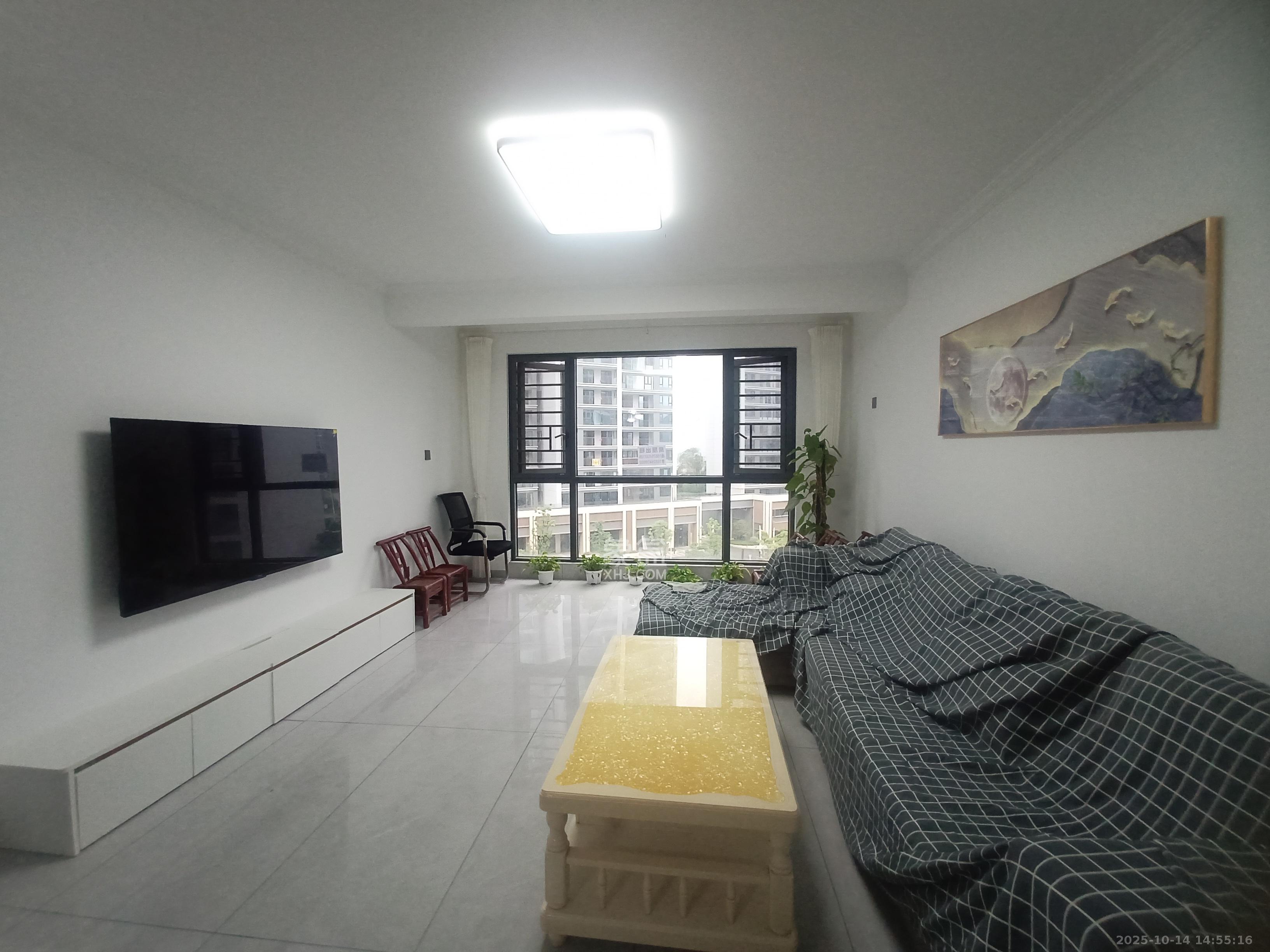 谷山景苑  3室2厅2卫    2400.0元/月 谷山景苑  3室2厅2卫    2400.0元/月