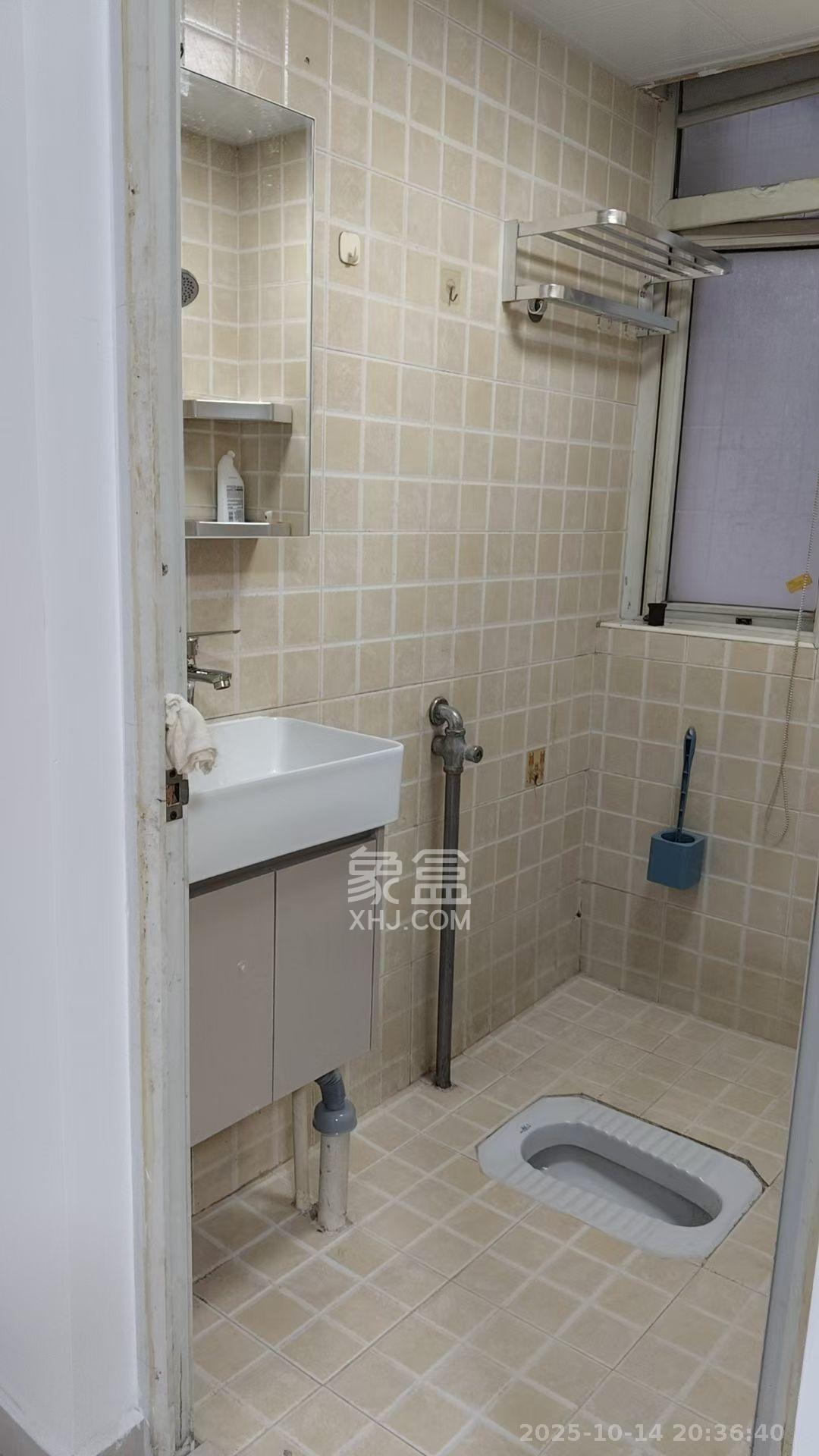 三王丽都  1室1厅1卫    2400.0元/月室内图