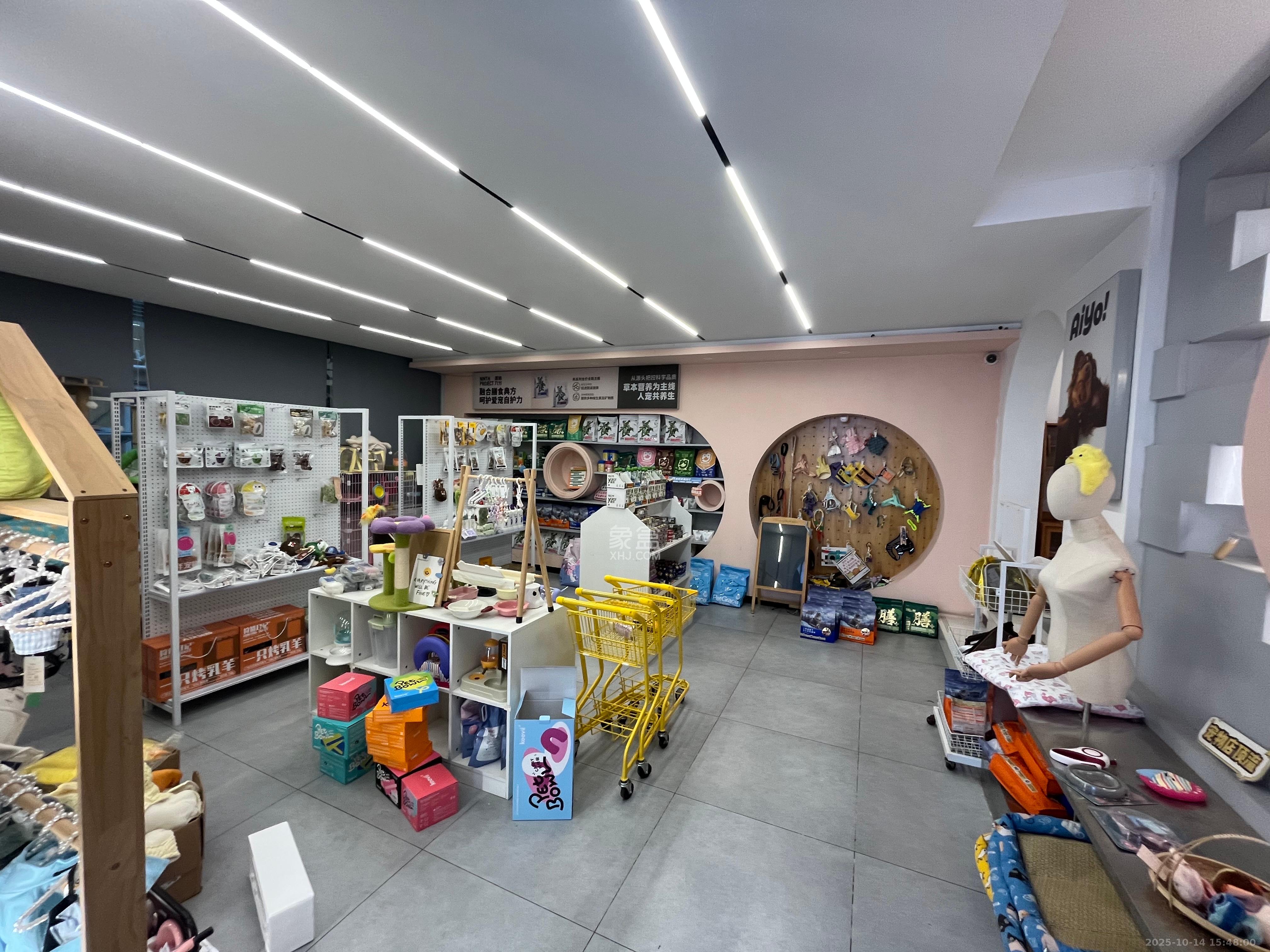 御景龙城 10室4厅4卫 13000.0元/月 御景龙城 10室4厅4卫 13000.0元/月室内图