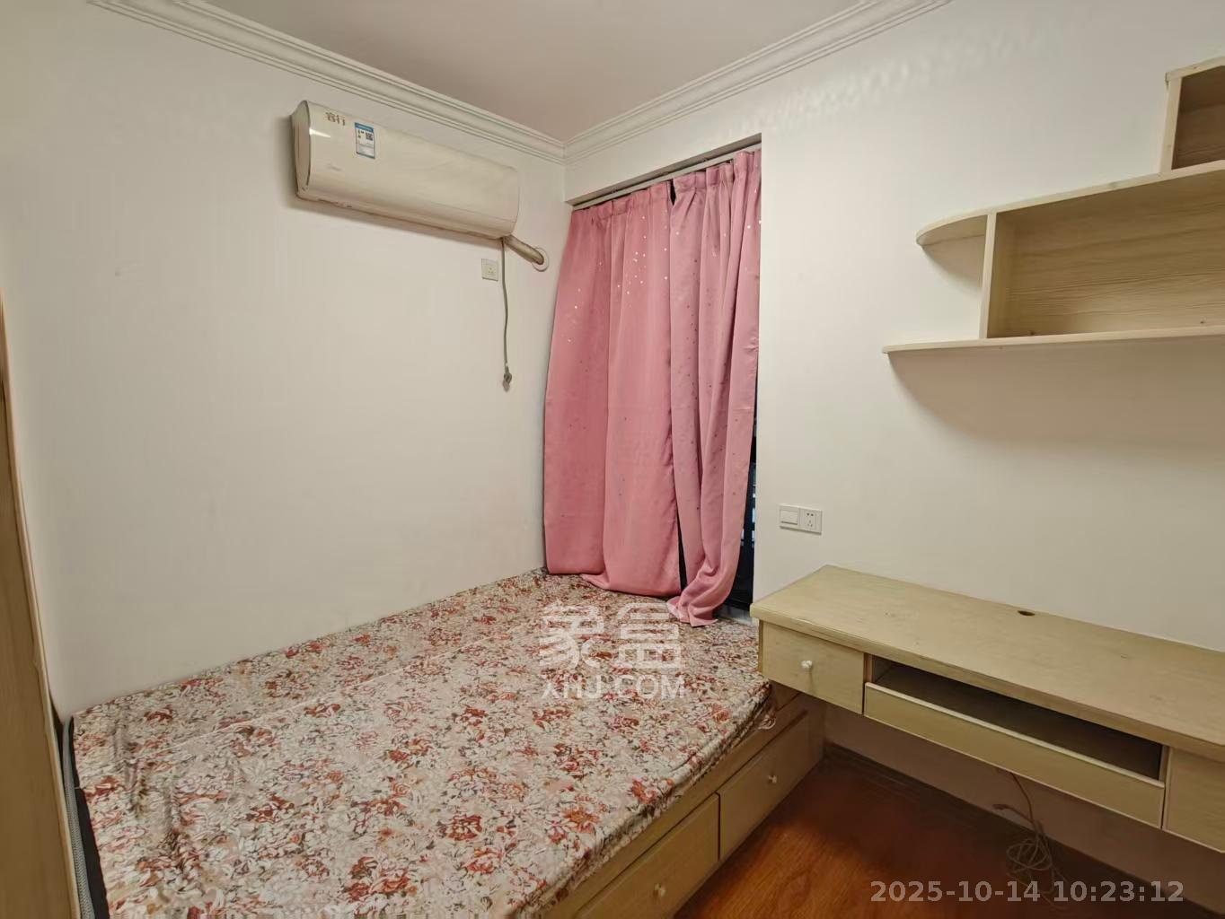 协信星澜汇 1室2厅1卫 3200.0元/月 协信星澜汇 1室2厅1卫 3200.0元/月室内图