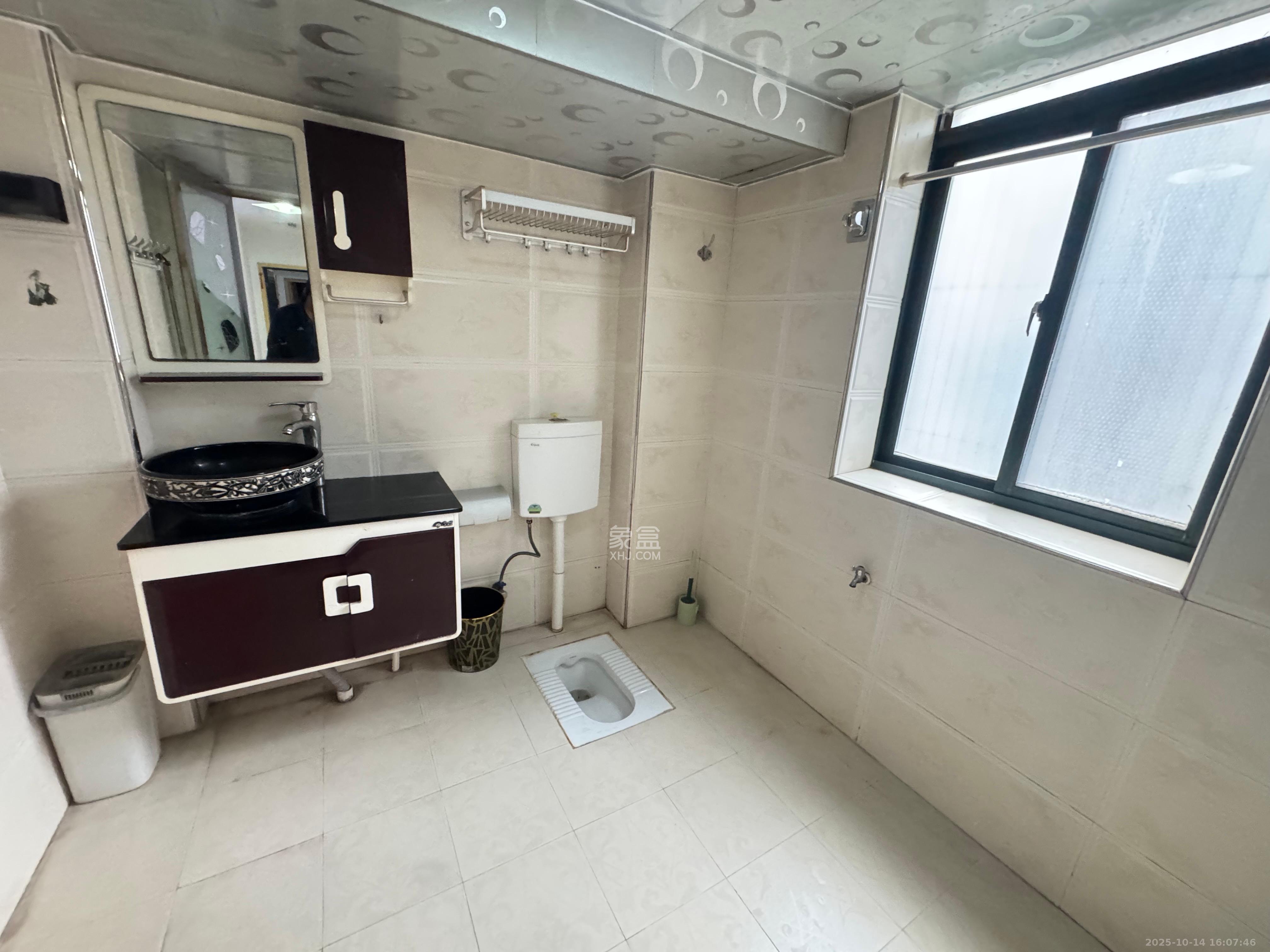 圆梦完美生活  2室2厅1卫    1700.0元/月 圆梦完美生活  2室2厅1卫    1700.0元/月室内图