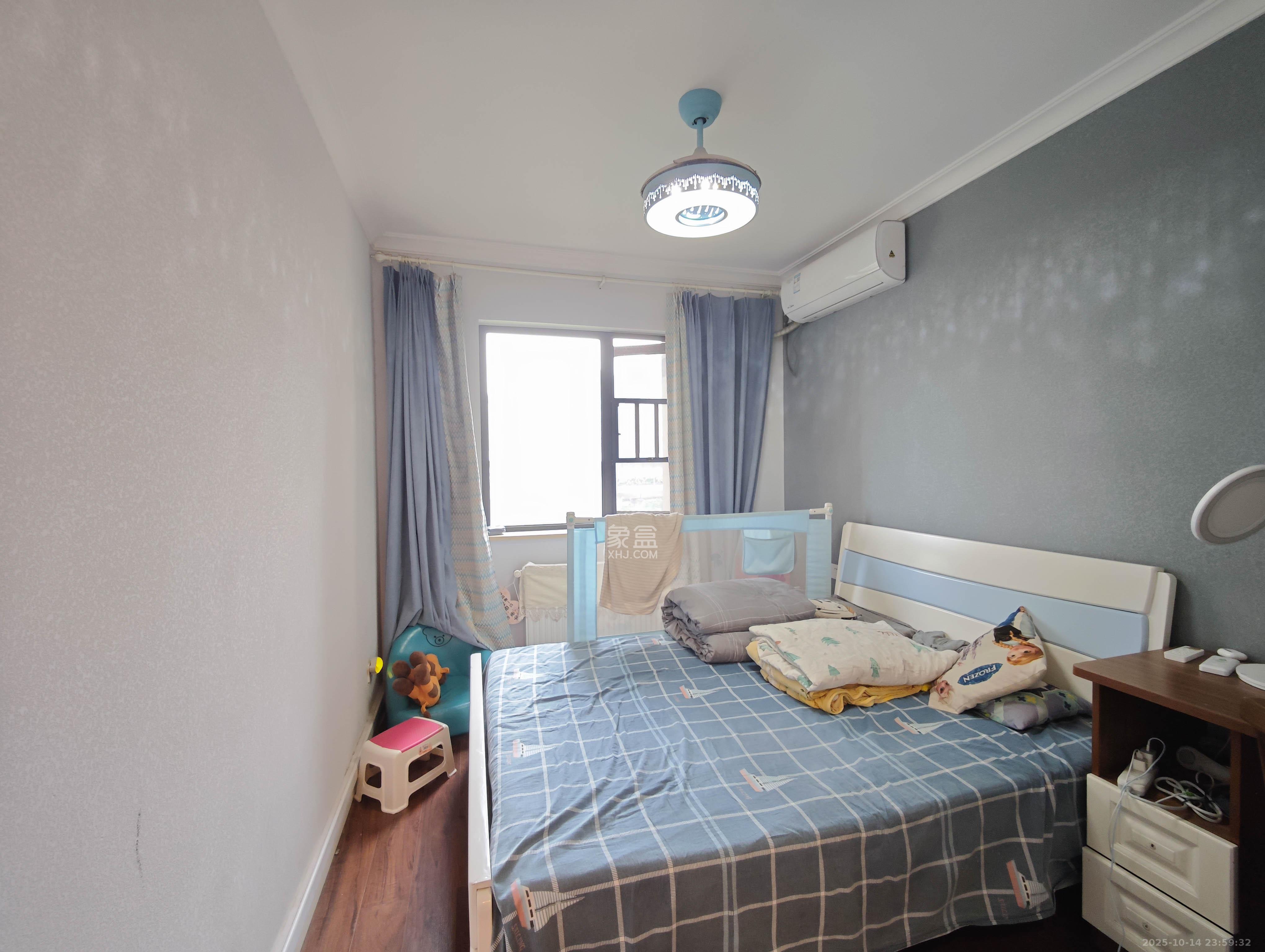 万科魅力之城观澜里 4室2厅2卫 175.0万 万科魅力之城观澜里 4室2厅2卫 175.0万卧室