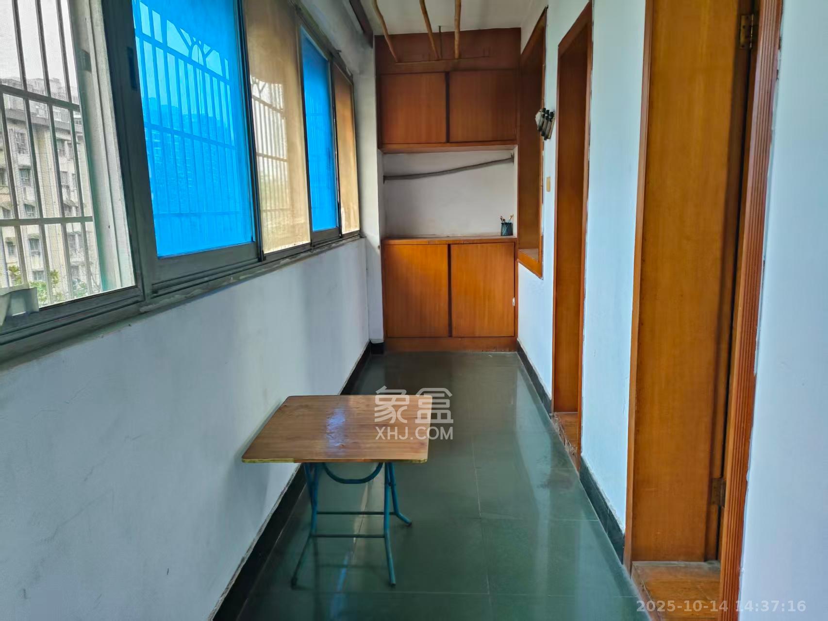 机械化宿舍  2室1厅1卫    1400.0元/月室内图