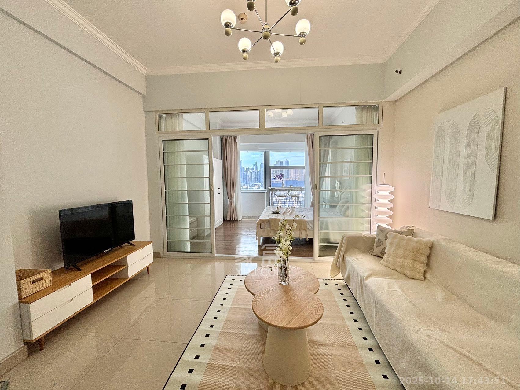 宇成开福广场  1室1厅1卫    2200.0元/月 宇成开福广场  1室1厅1卫    2200.0元/月室内图