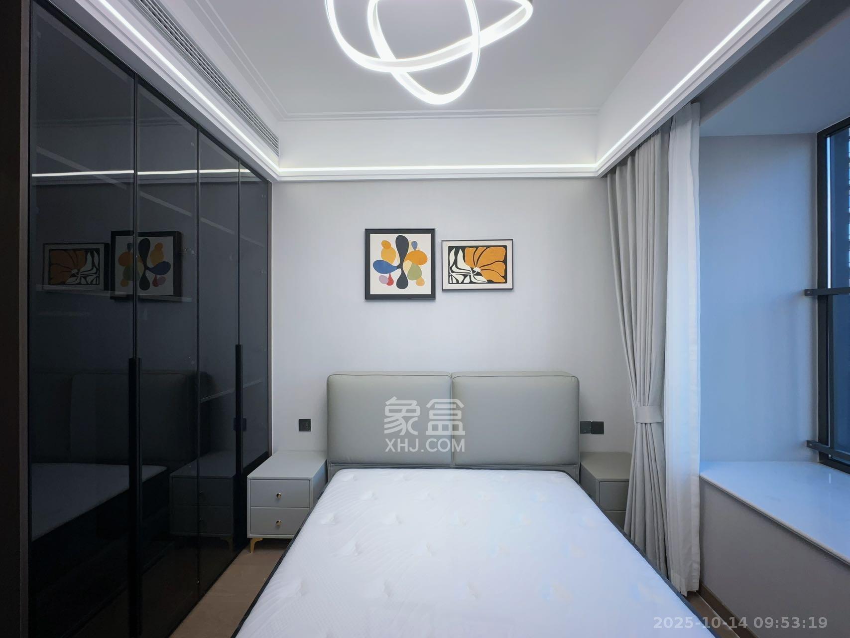 绿地V岛  4室2厅2卫    6800.0元/月室内图