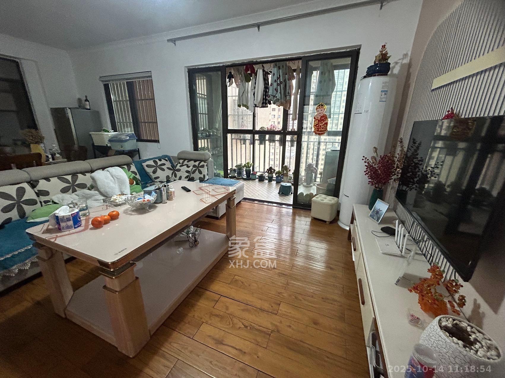 钰龙天下二期(钰龙佳园)  3室2厅2卫    2600.0元/月 钰龙天下二期(钰龙佳园)  3室2厅2卫    2600.0元/月