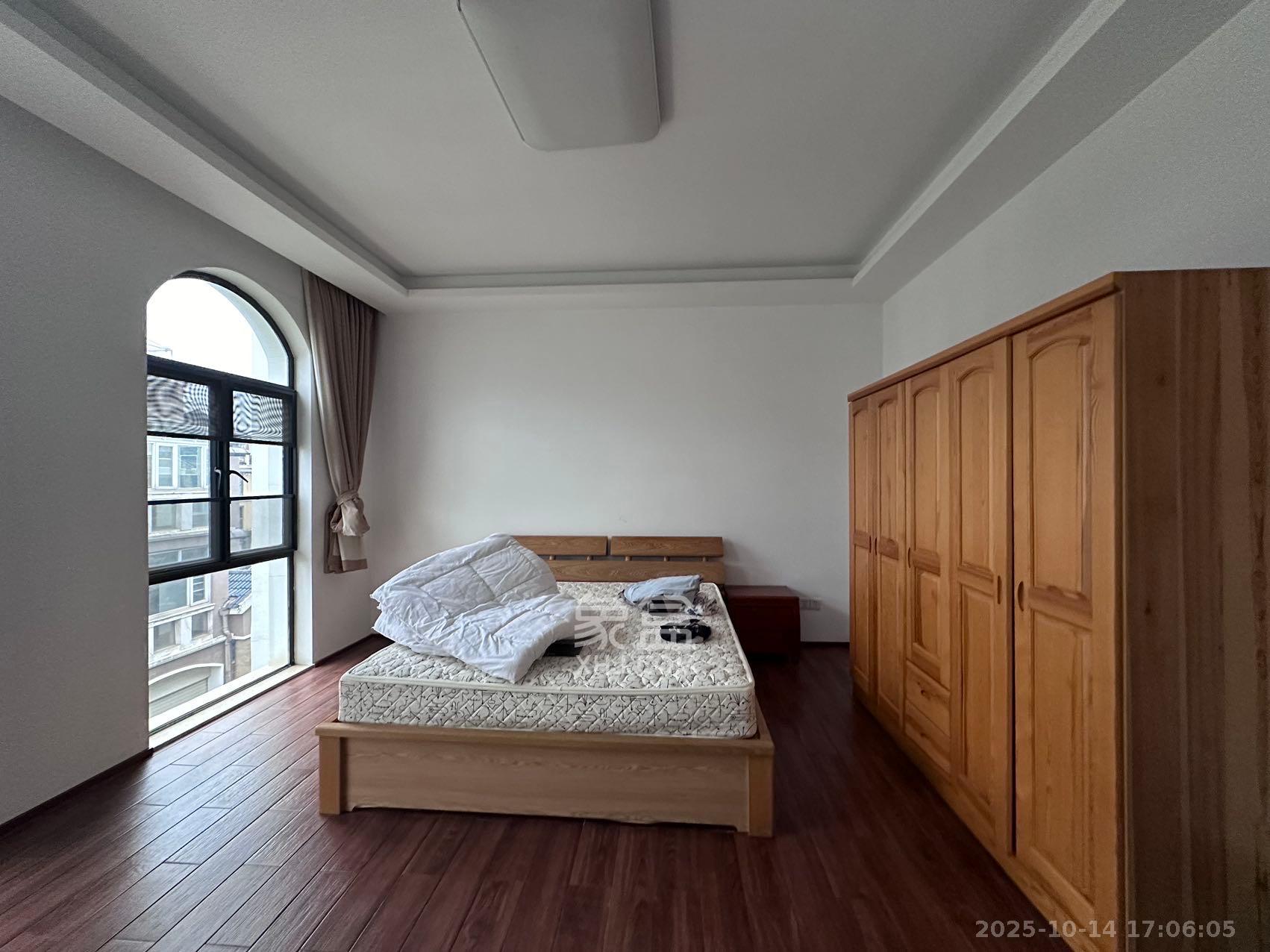 归心苑  4室2厅3卫    13000.0元/月 归心苑  4室2厅3卫    13000.0元/月室内图