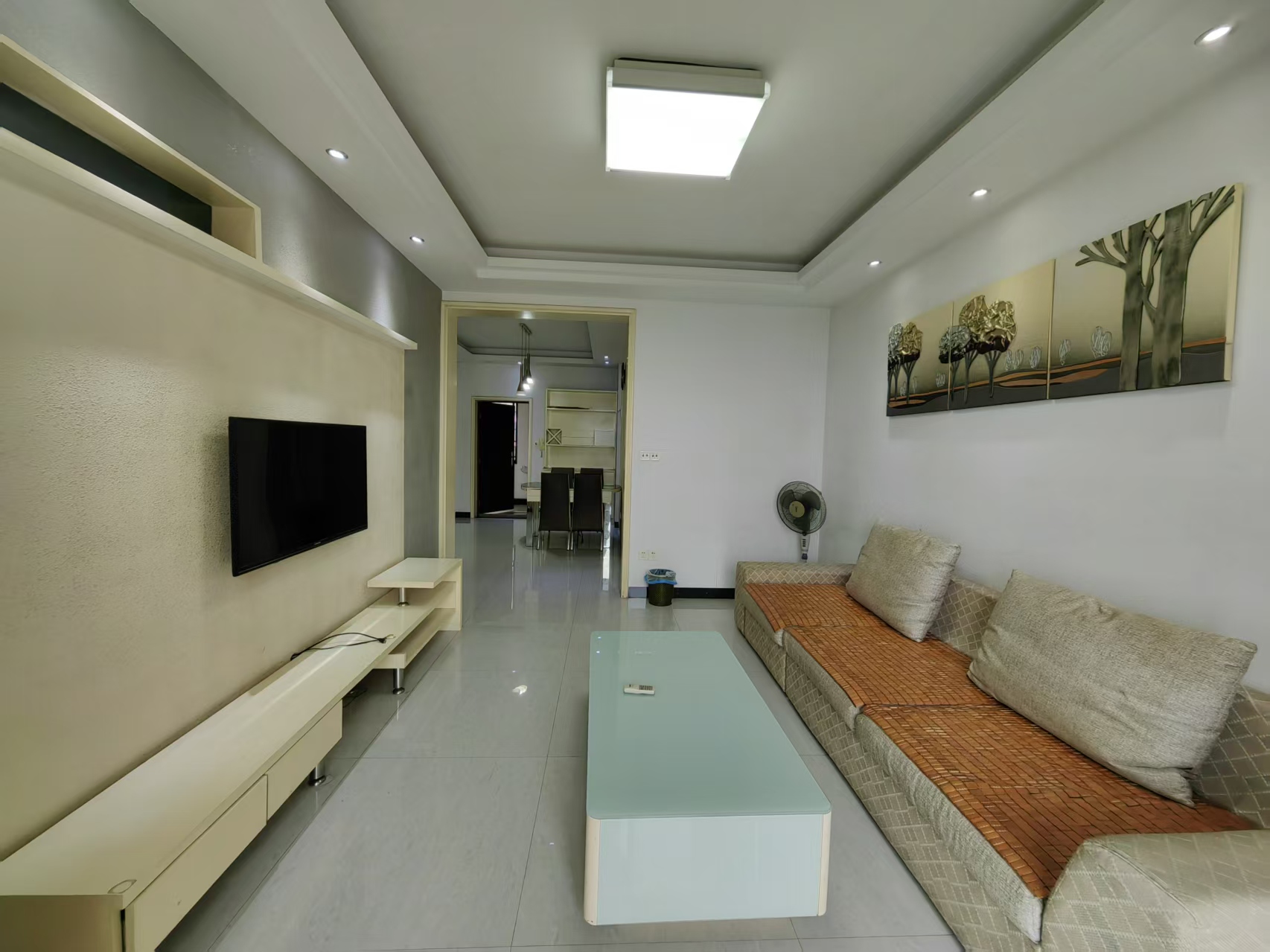 银海御苑  2室2厅1卫    45.8万室内图