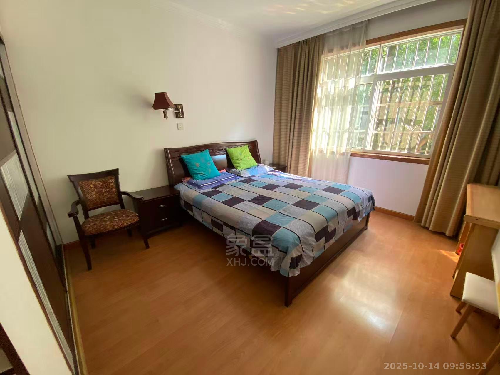 珠江丽园 3室2厅2卫 1800.0元/月 珠江丽园 3室2厅2卫 1800.0元/月室内图