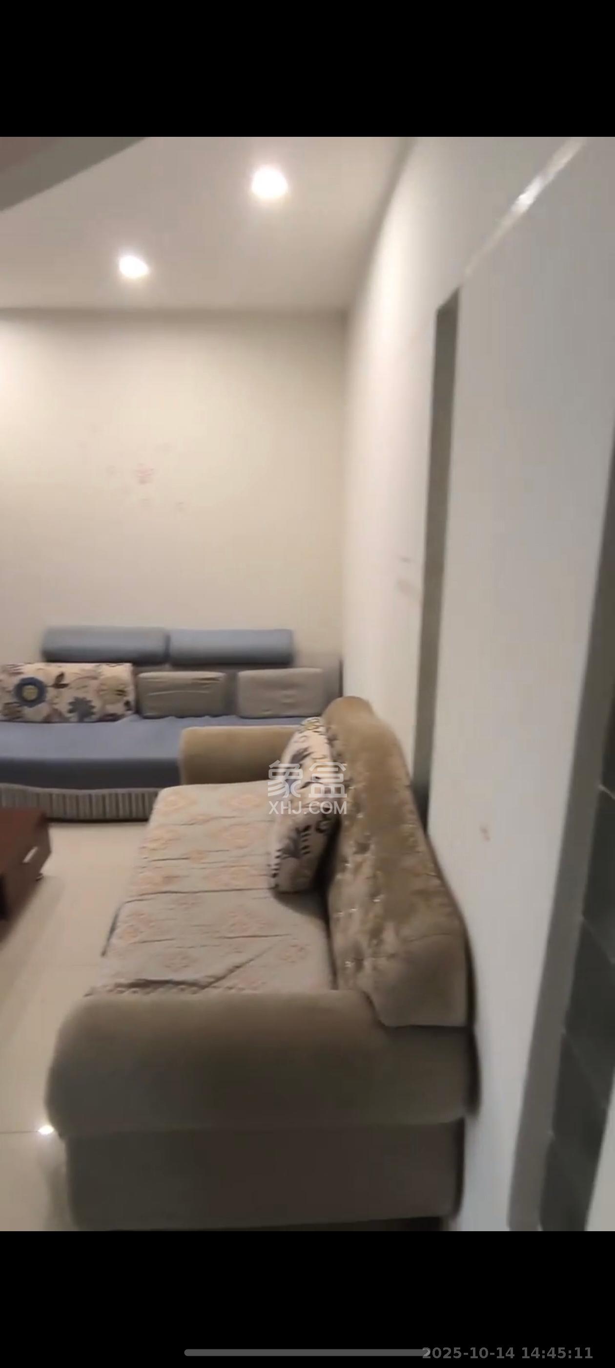 YO领域（领御大厦）  1室2厅1卫    2600.0元/月室内图