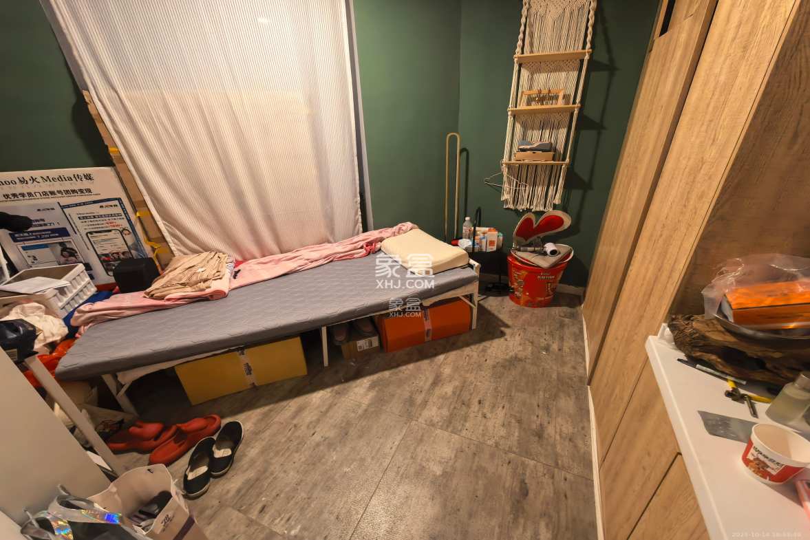 潮宗御苑 3室2厅1卫 6200.0元/月 潮宗御苑 3室2厅1卫 6200.0元/月室内图