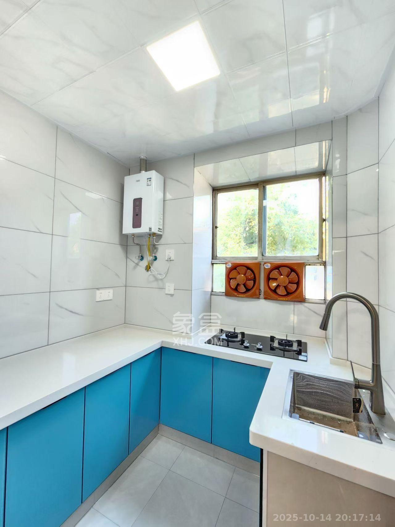 力高凤凰新天  1室0厅0卫    2500.0元/月 力高凤凰新天  1室0厅0卫    2500.0元/月室内图