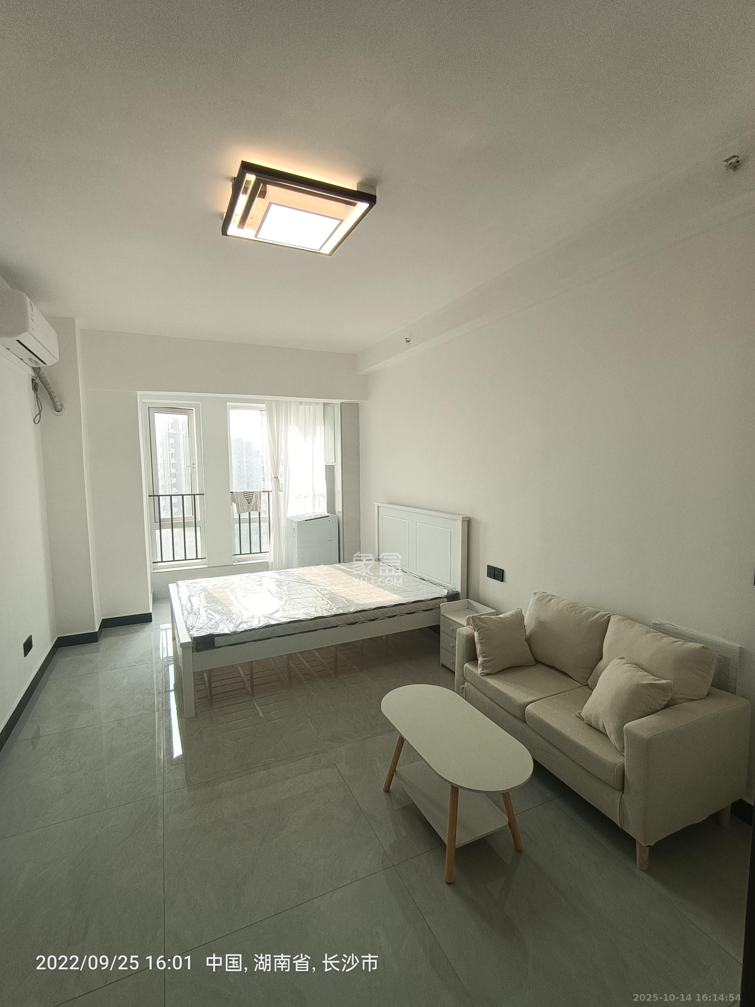 金地铂悦 1室0厅0卫 1100.0元/月 金地铂悦 1室0厅0卫 1100.0元/月室内图