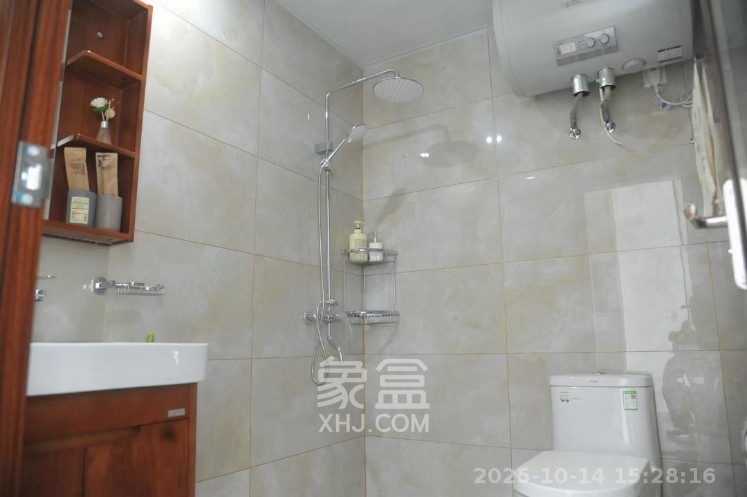 公园9号大都会 1室1厅1卫 2600.0元/月 公园9号大都会 1室1厅1卫 2600.0元/月室内图