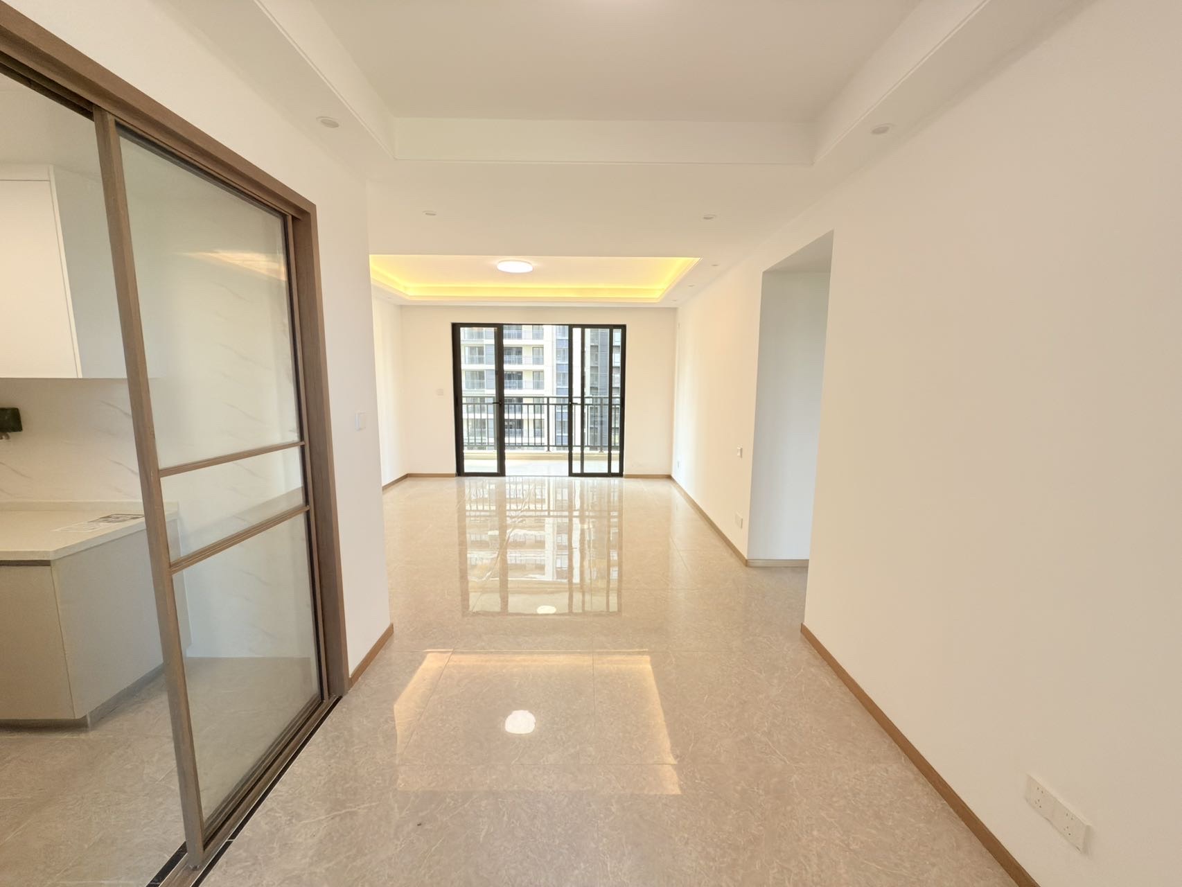 和风家园初心苑 3室2厅2卫 2000.0元/月 和风家园初心苑 3室2厅2卫 2000.0元/月室内图