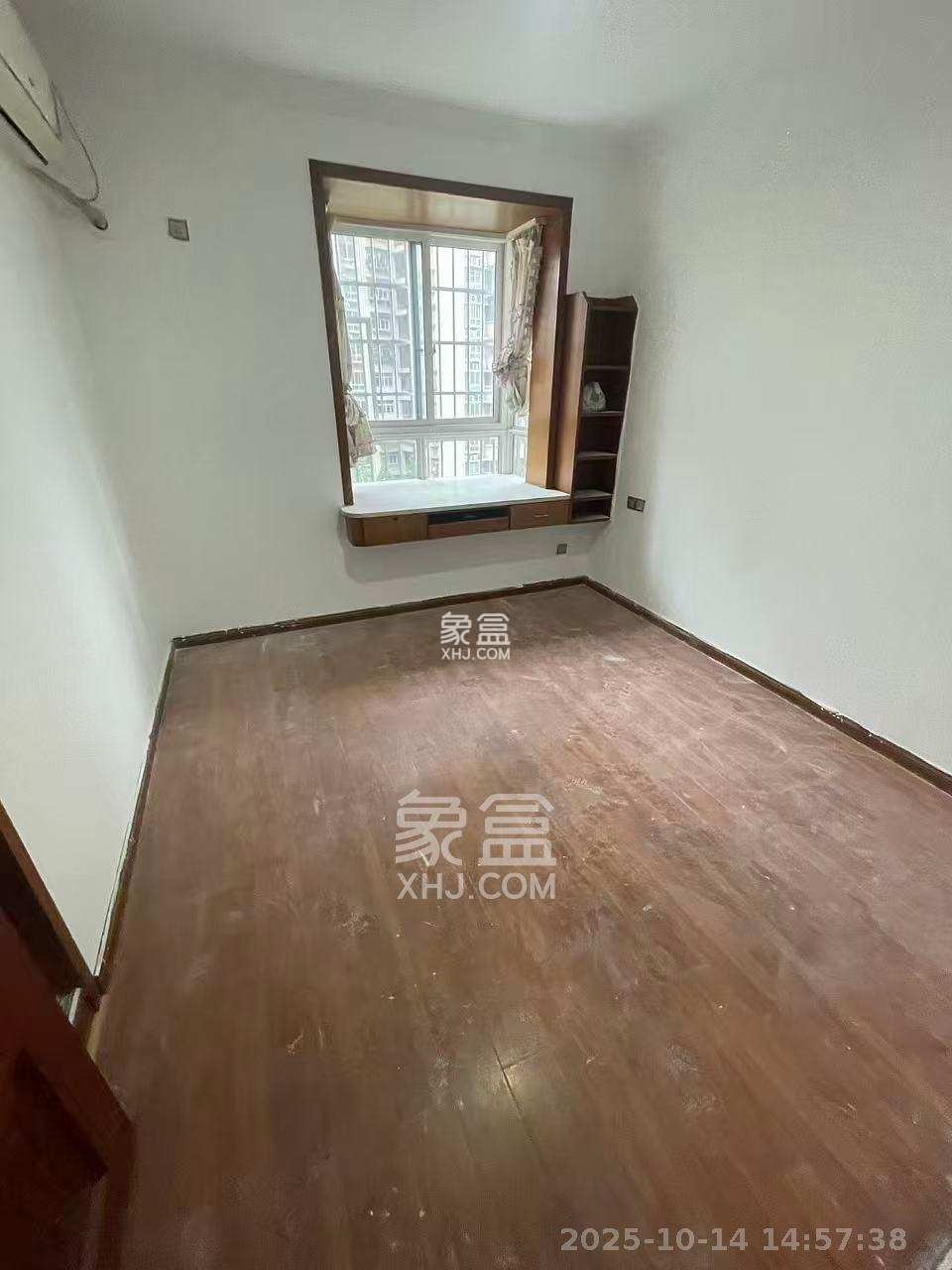 黎郡新宇熙春园 4室2厅2卫 2800.0元/月 黎郡新宇熙春园 4室2厅2卫 2800.0元/月室内图