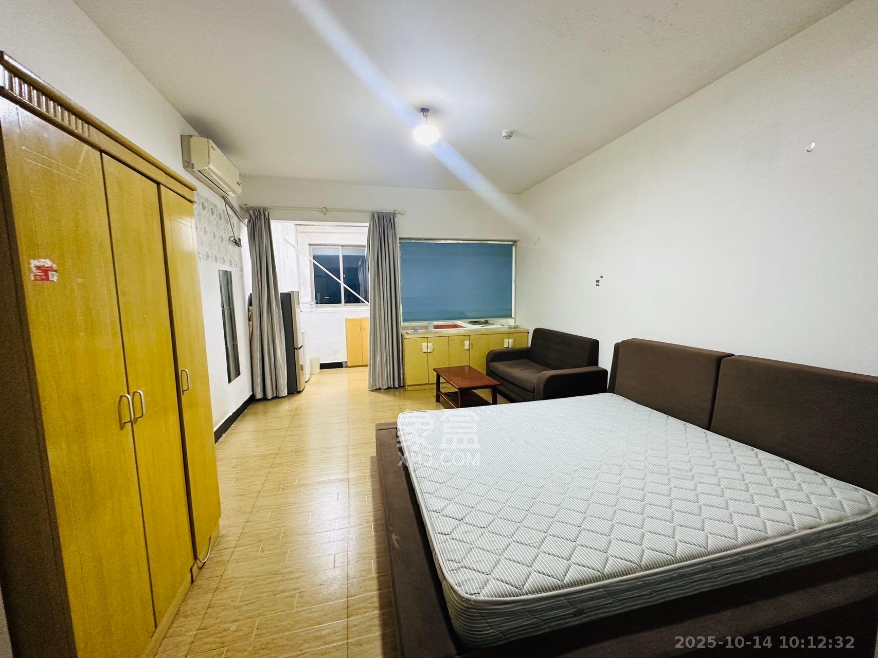 汇达国际公馆（汇达大厦）  1室1厅1卫    1400.0元/月室内图