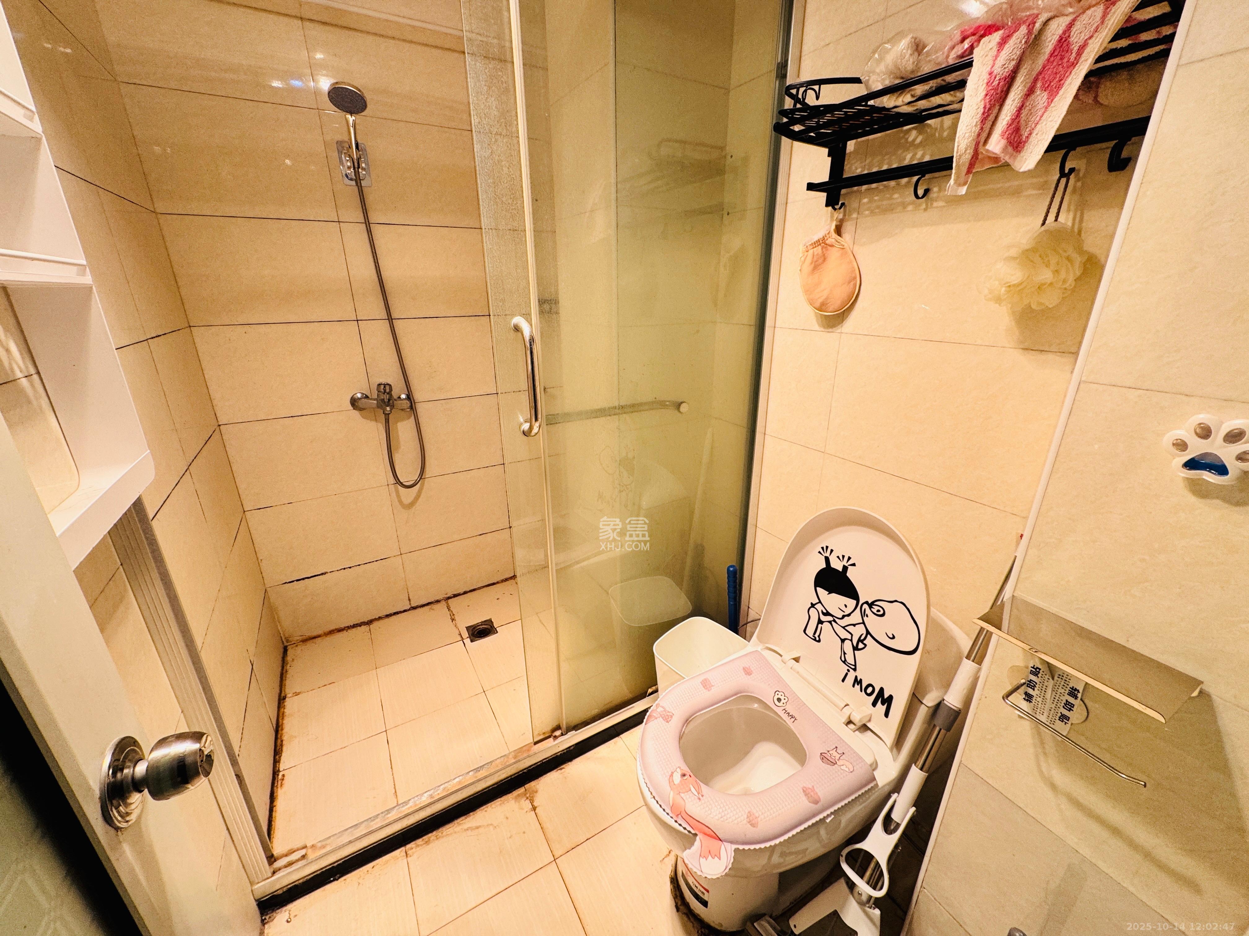 印象天心  1室1厅1卫    1600.0元/月室内图