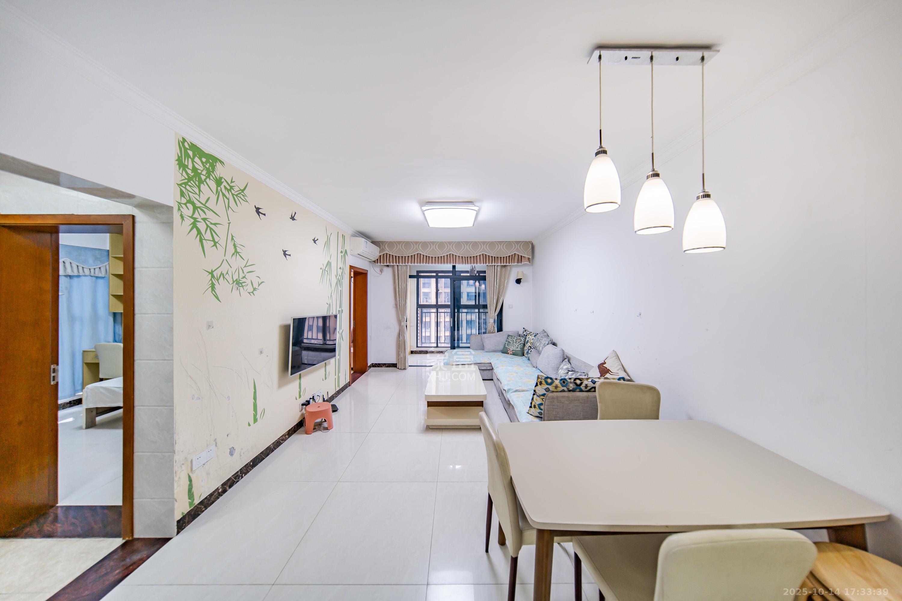 湘熙水郡（观澜海赋家园）  3室2厅2卫    96.0万