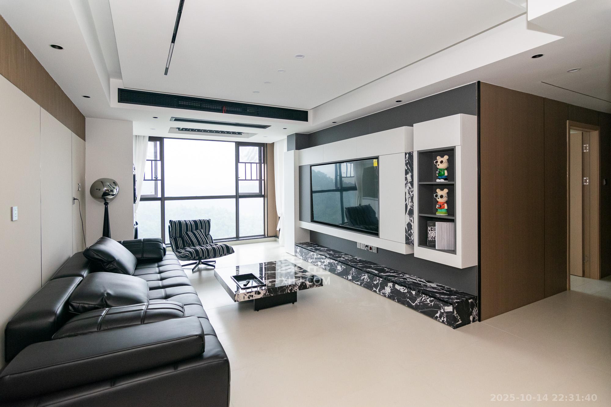 润和雅郡（润和紫郡六期）  3室2厅2卫    99.8万