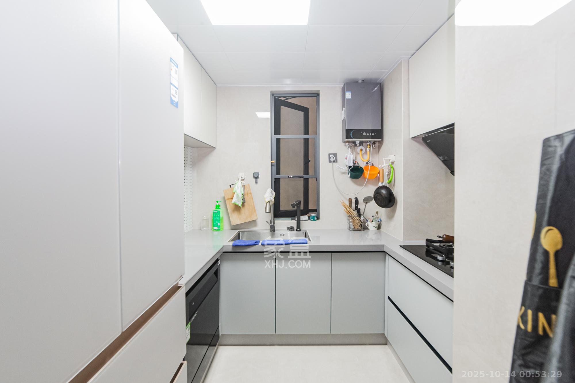 万科城 2室2厅1卫 85.0万 万科城 2室2厅1卫 85.0万厨房