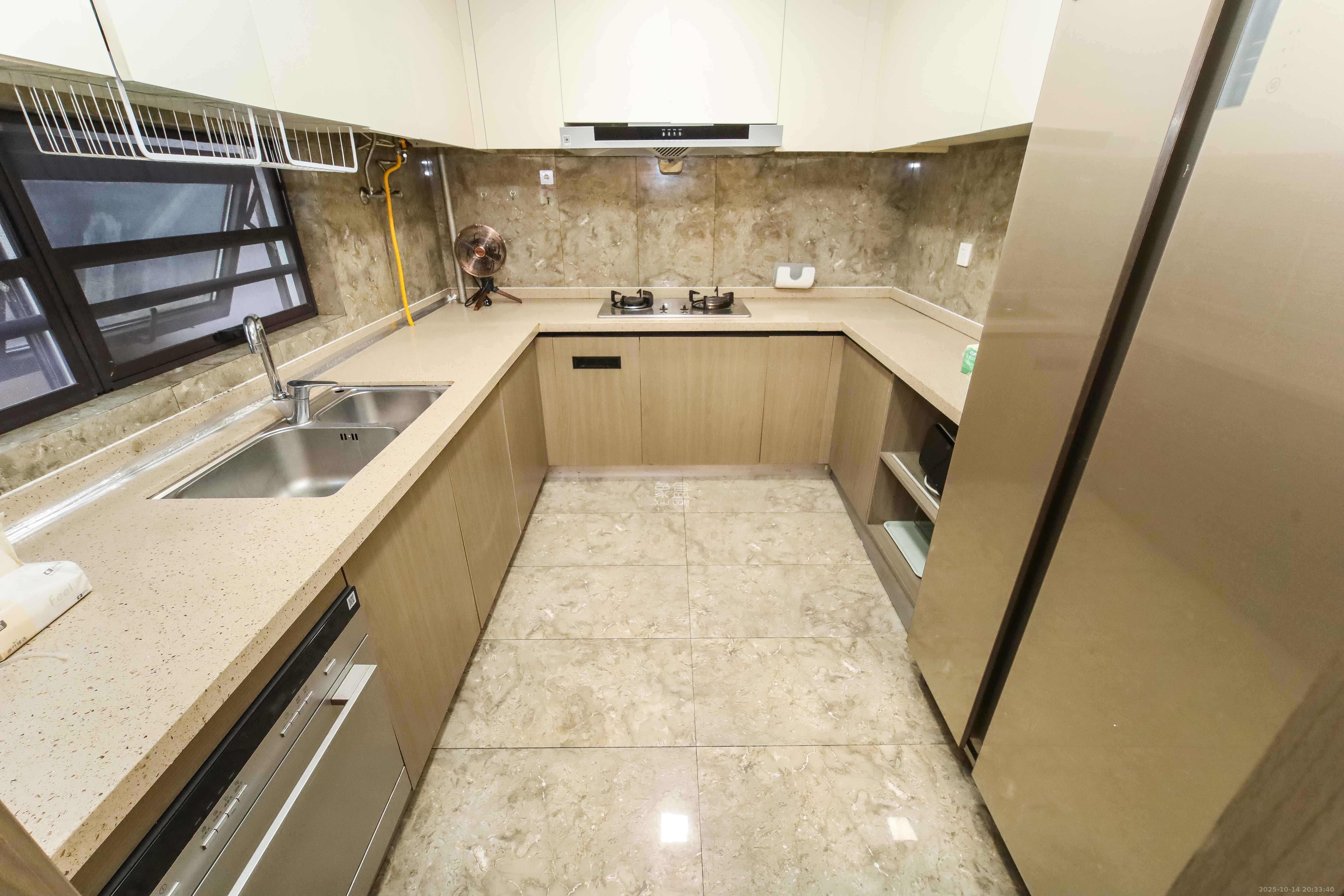 万科金域蓝湾 4室2厅2卫 178.0万 万科金域蓝湾 4室2厅2卫 178.0万厨房