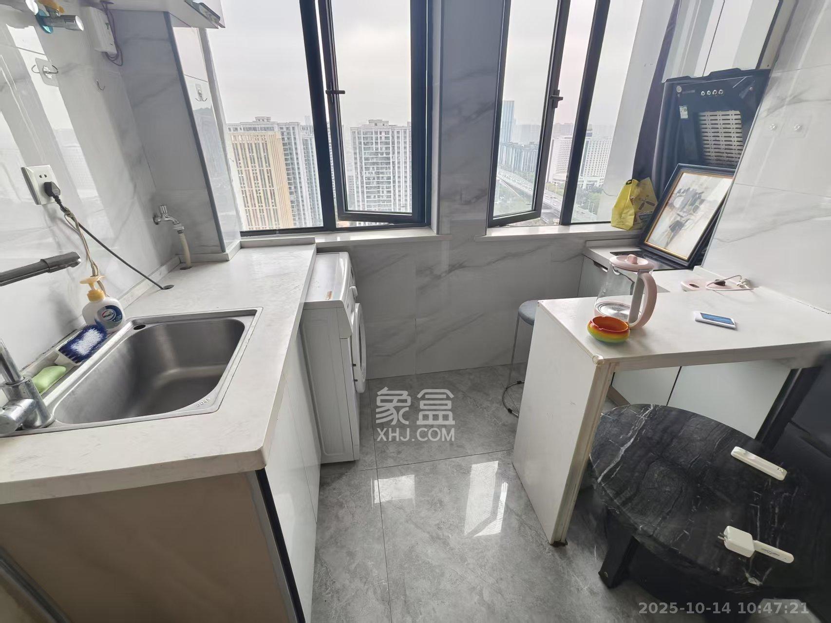 欧亚达国际广场  1室1厅1卫    1300.0元/月室内图