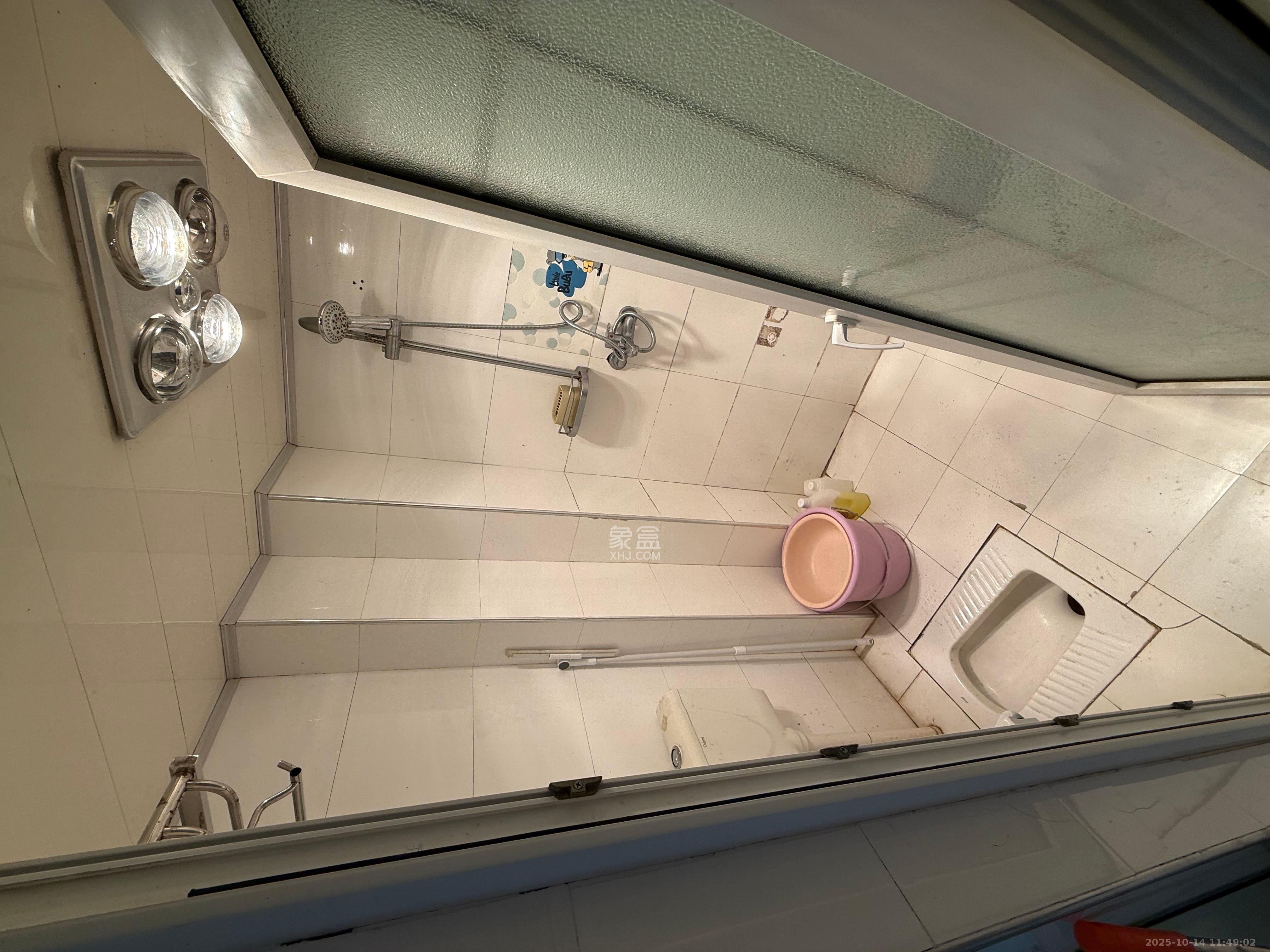 满庭芳小区  1室1厅1卫    1500.0元/月室内图