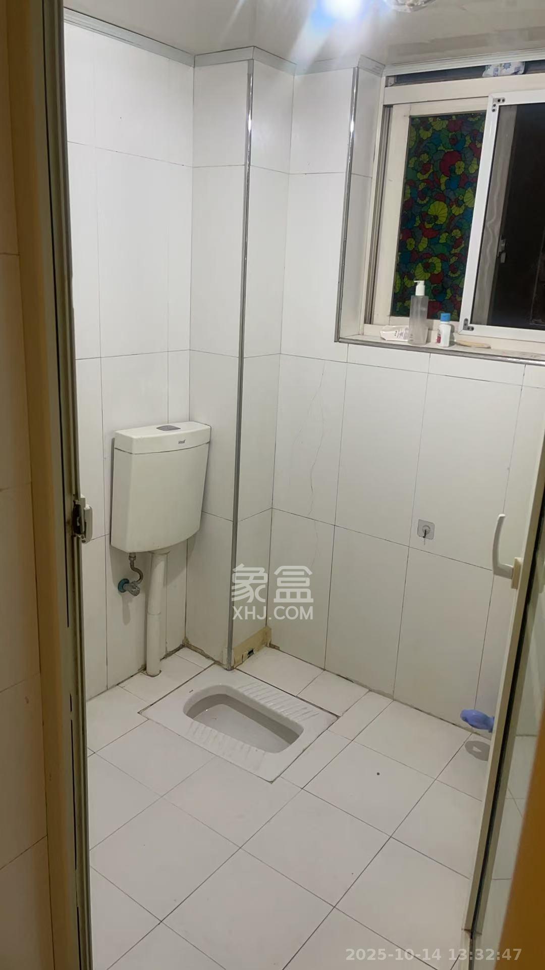 柠檬丽都 3室2厅1卫 2400.0元/月 柠檬丽都 3室2厅1卫 2400.0元/月室内图