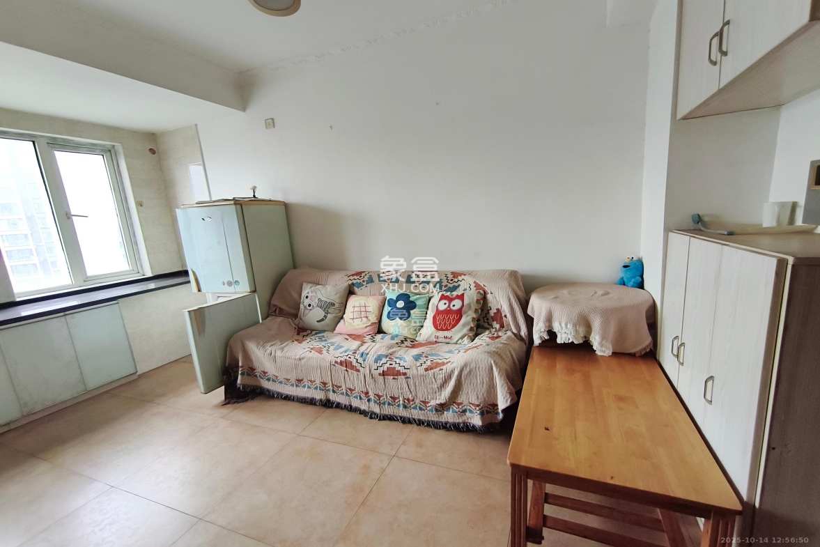 联美品格 2室1厅1卫 1400.0元/月 联美品格 2室1厅1卫 1400.0元/月室内图