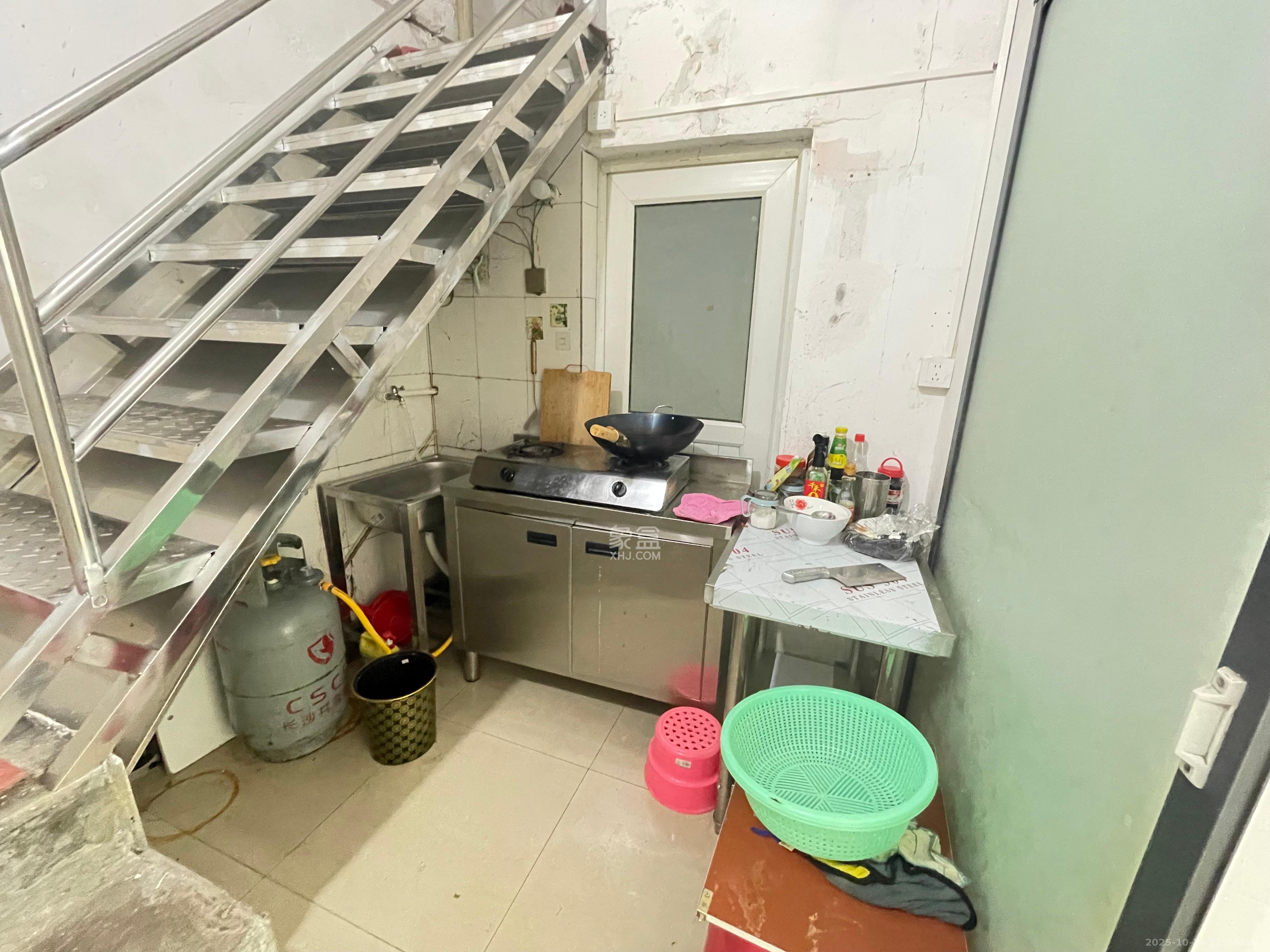 中建桂苑   50.0㎡      2500.0元/月室内图