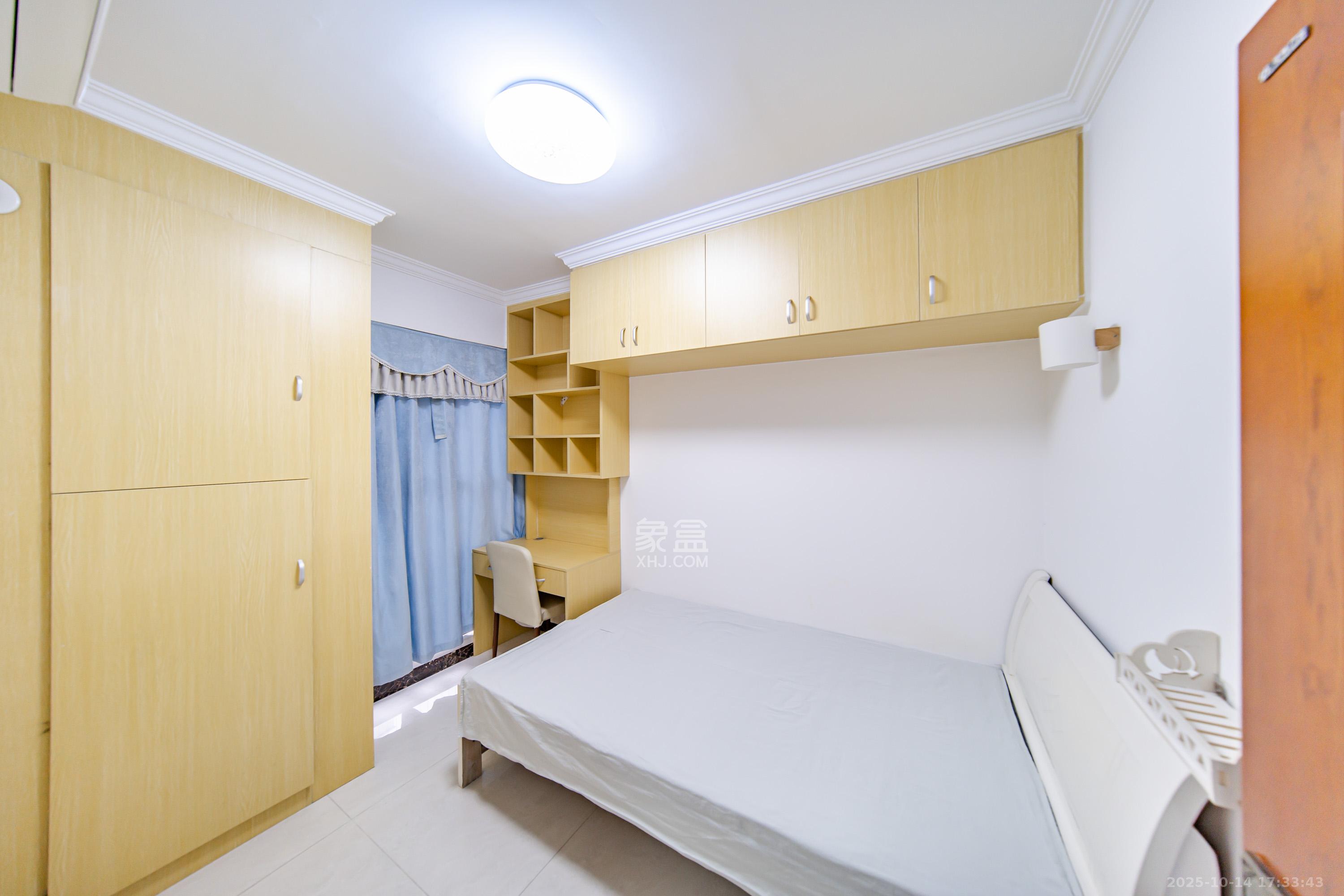 湘熙水郡(观澜海赋家园)  3室2厅2卫    96.0万 湘熙水郡(观澜海赋家园)  3室2厅2卫    96.0万卧室