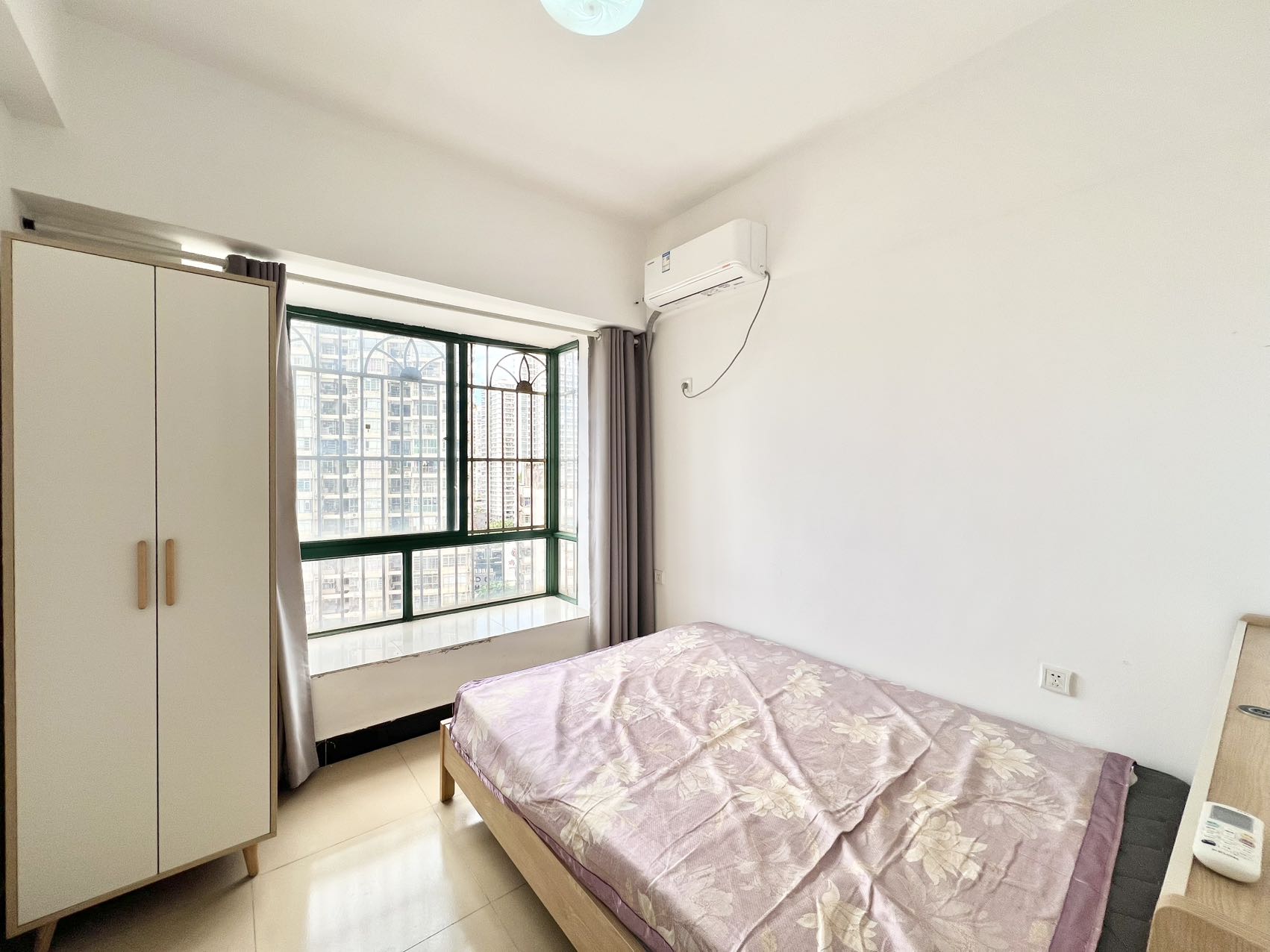 星华商厦 2室2厅1卫 2600.0元/月 星华商厦 2室2厅1卫 2600.0元/月室内图