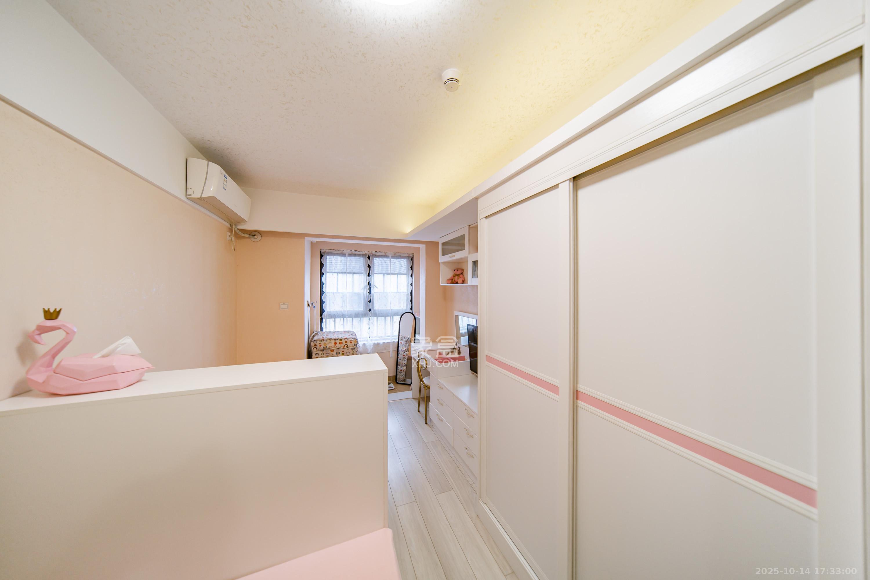 万科金域缇香  1室1厅1卫    30.0万卧室