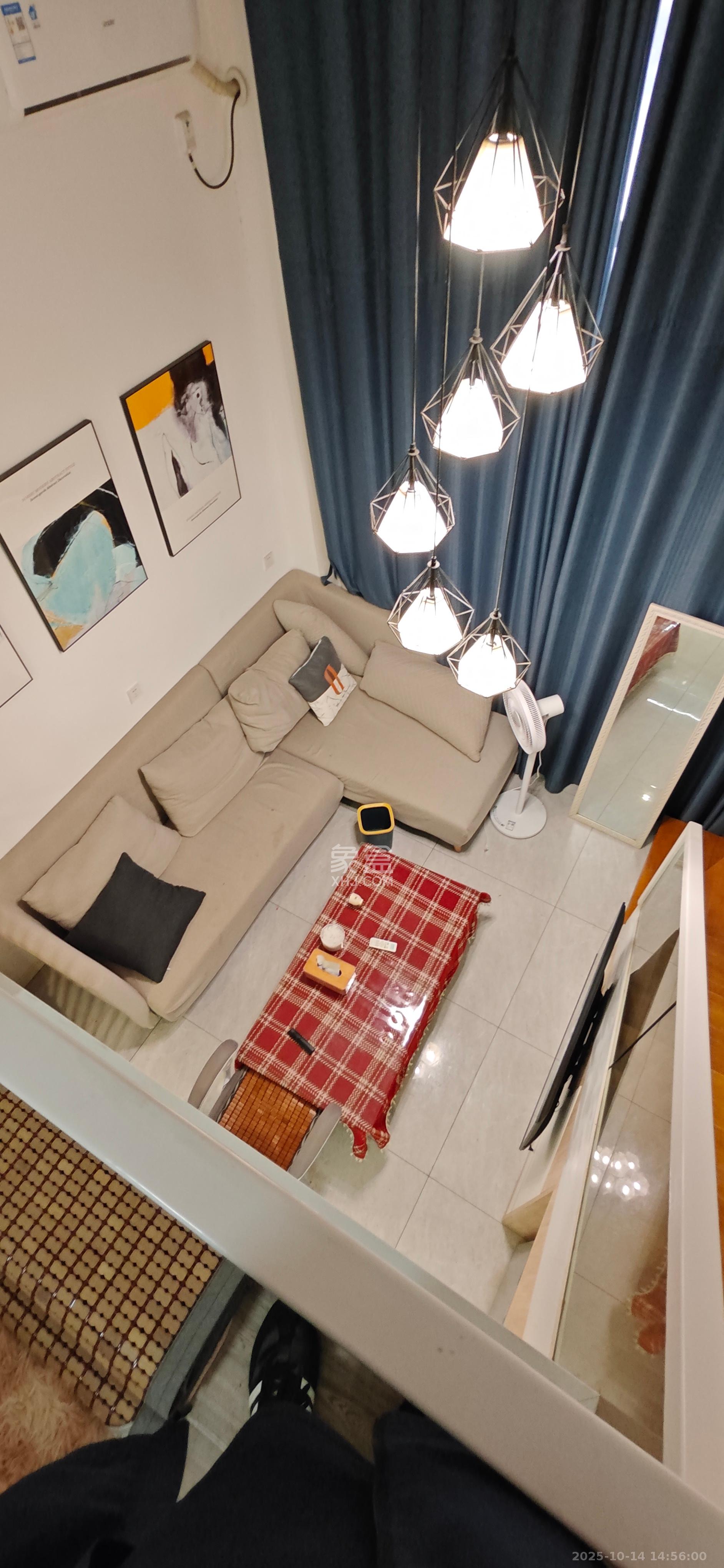 和隆花半里  1室1厅1卫    1800.0元/月室内图