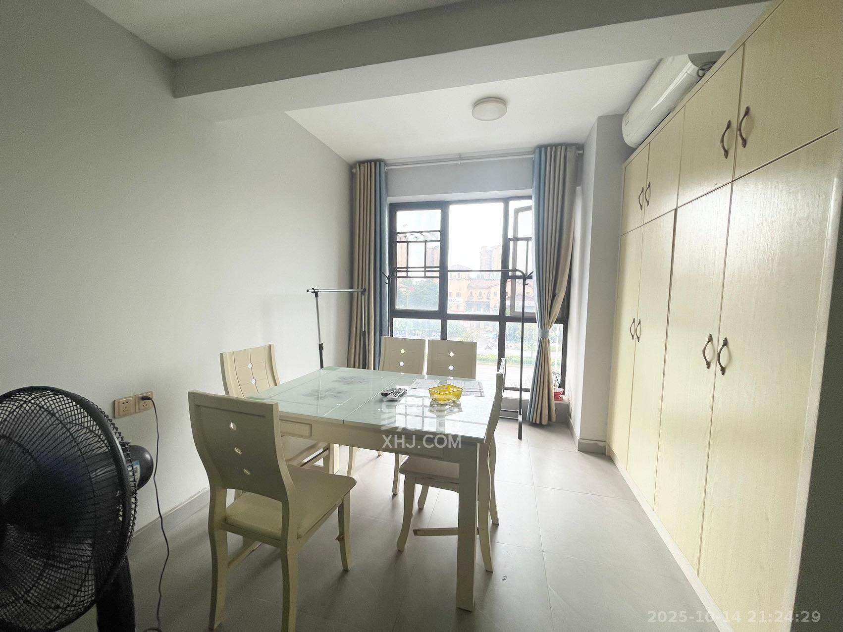 中海新城熙岸(中信新城五期)  2室1厅1卫    1500.0元/月 中海新城熙岸(中信新城五期)  2室1厅1卫    1500.0元/月室内图