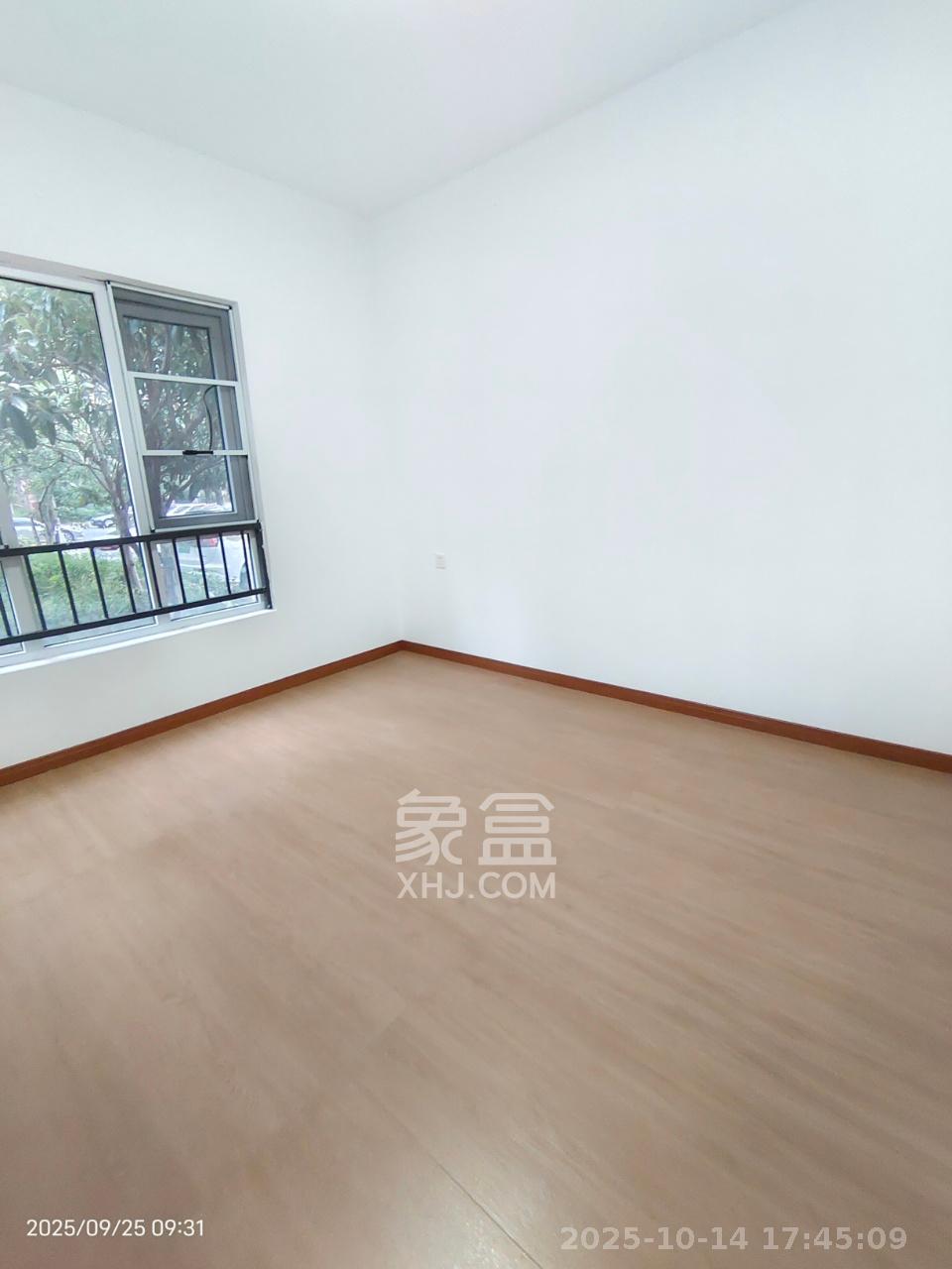 哈佛小镇（五矿哈佛小镇）  4室2厅2卫    2200.0元/月室内图