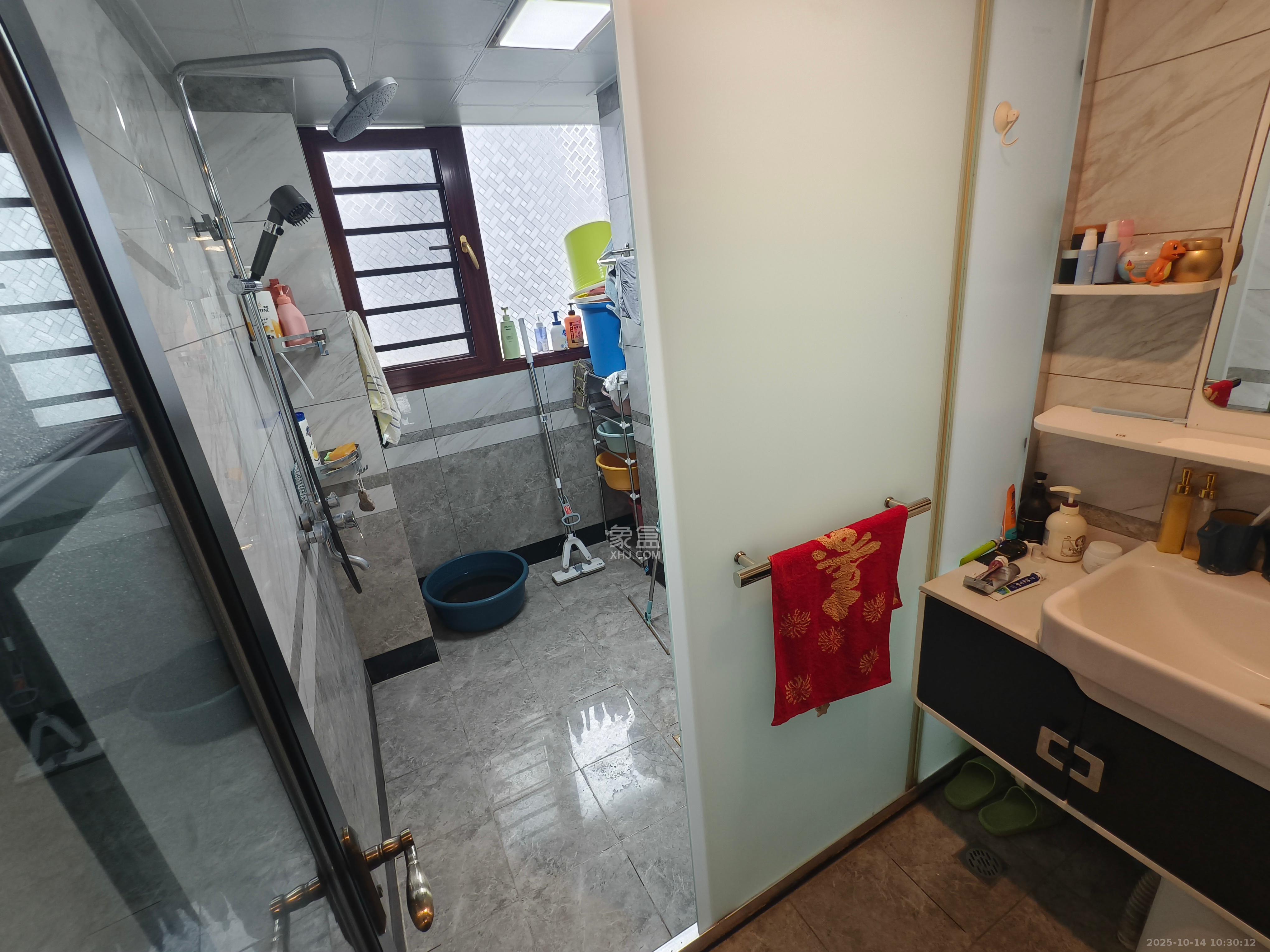 美洲故事高层 3室2厅2卫 4200.0元/月 美洲故事高层 3室2厅2卫 4200.0元/月室内图