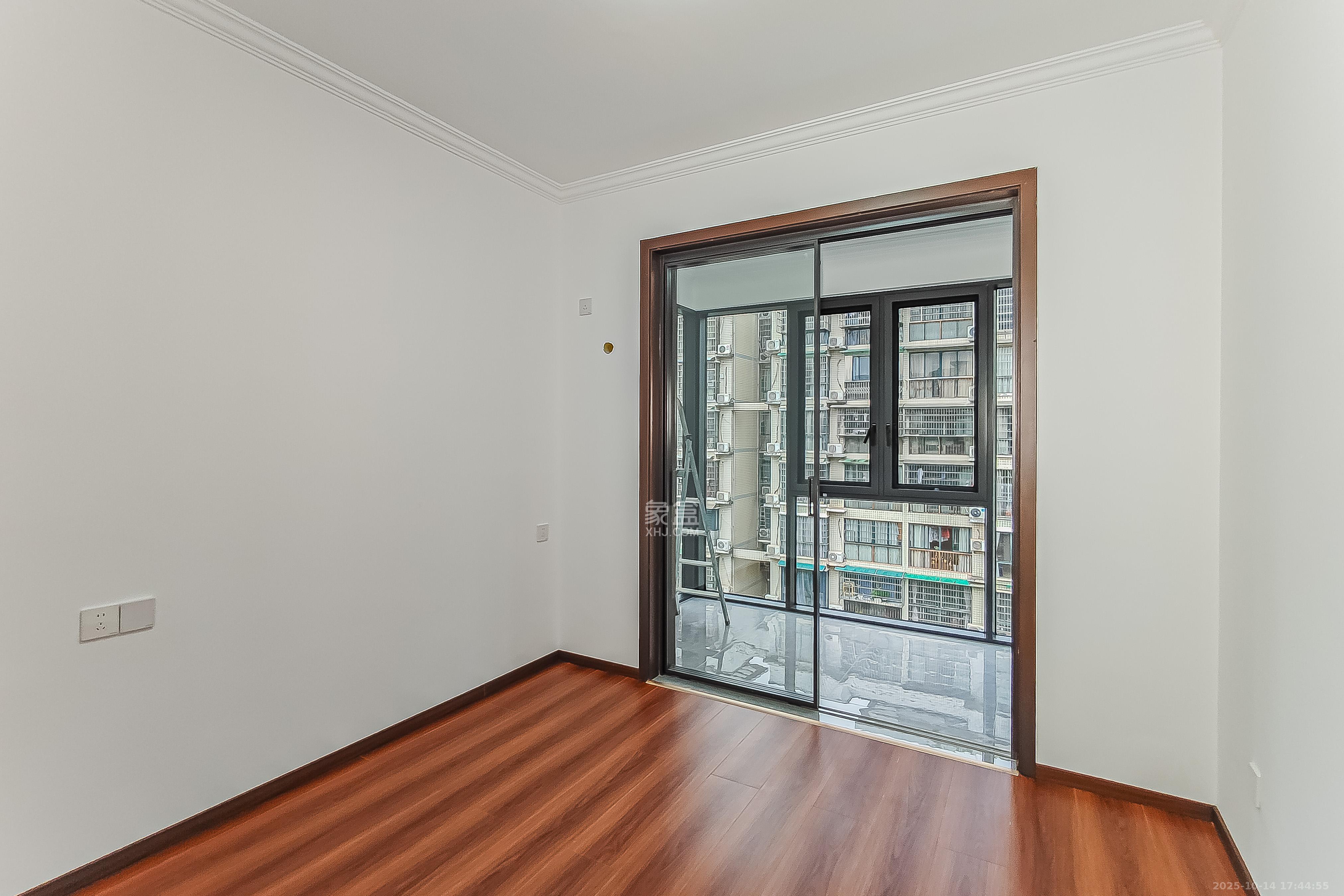 永宏佳园 3室2厅1卫 103.0万 永宏佳园 3室2厅1卫 103.0万卧室