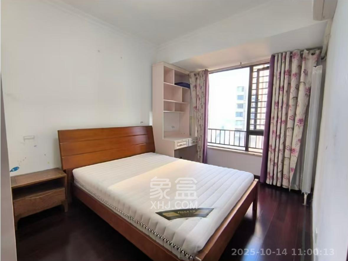 中海国际一期  4室2厅2卫    2300.0元/月 中海国际一期  4室2厅2卫    2300.0元/月室内图